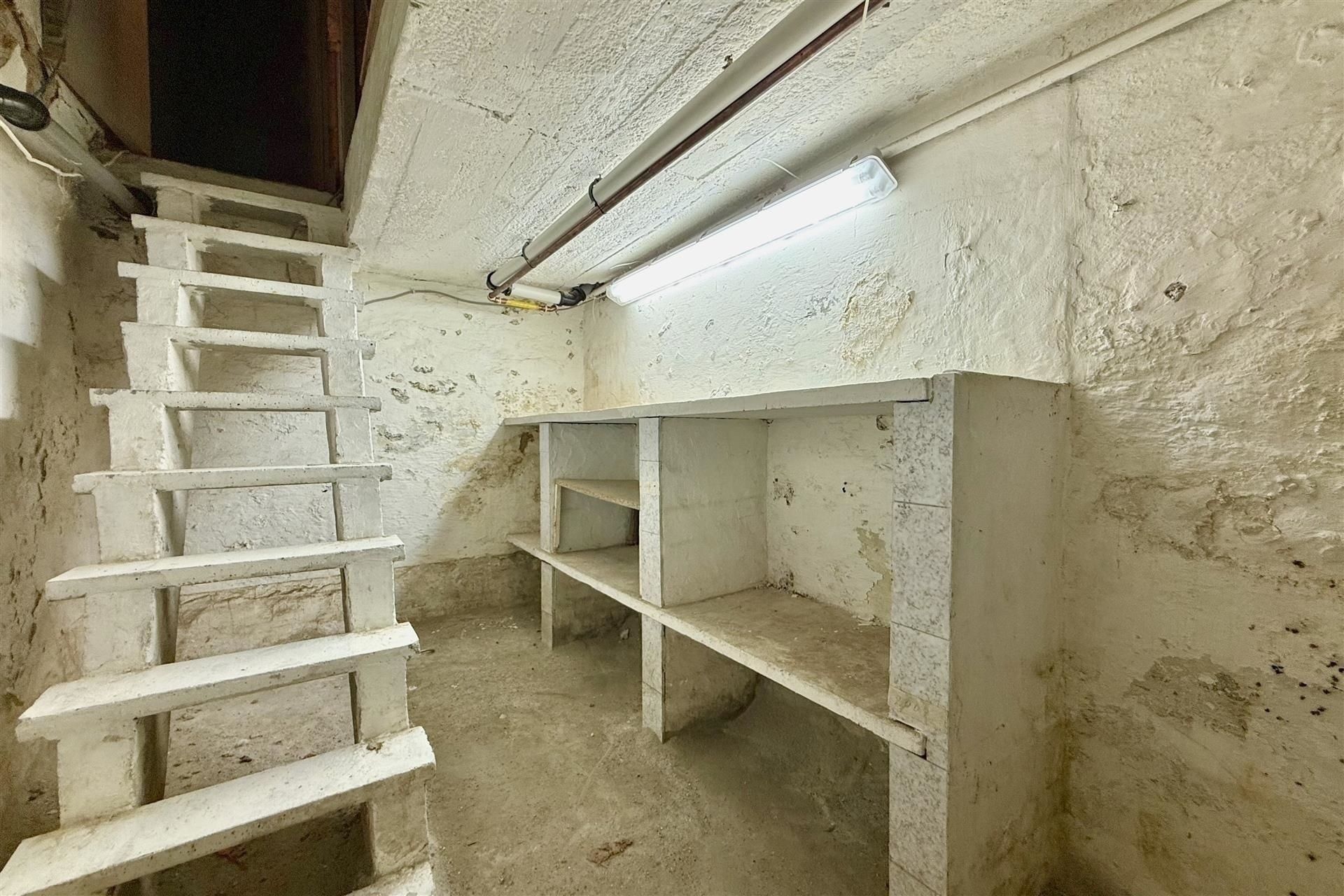 Vernieuwde gezellige woning in centrum Ruisbroek foto 11