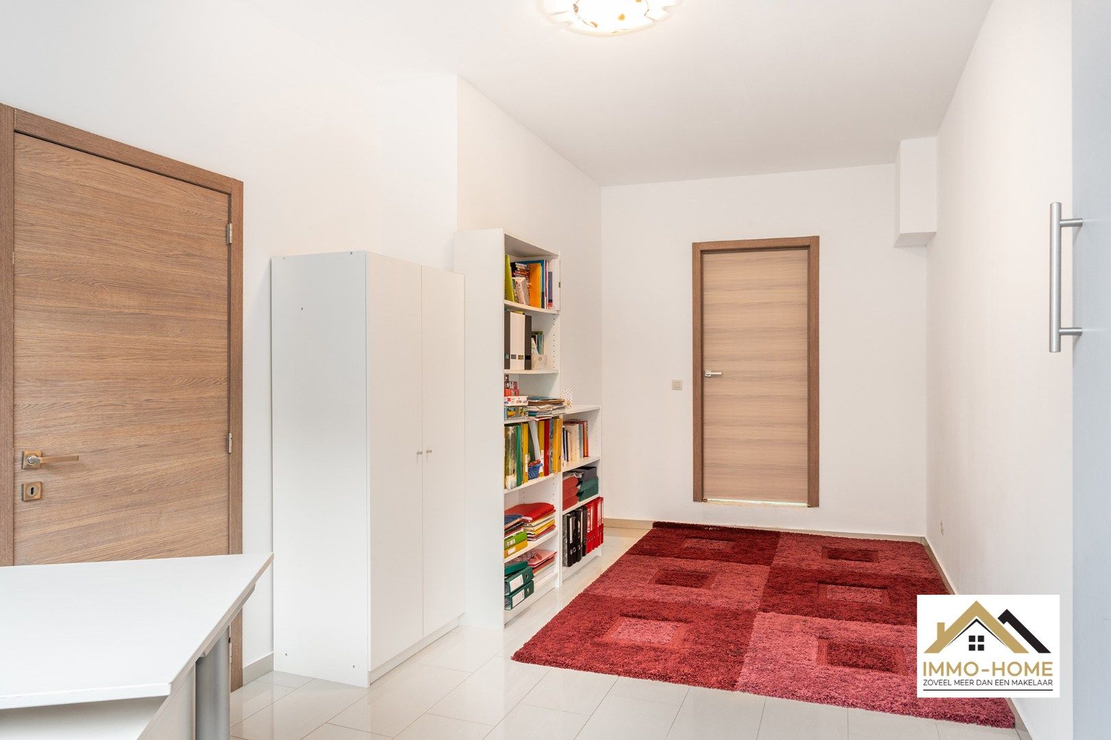 Instapklare imposante woning met groot atelier! foto 22