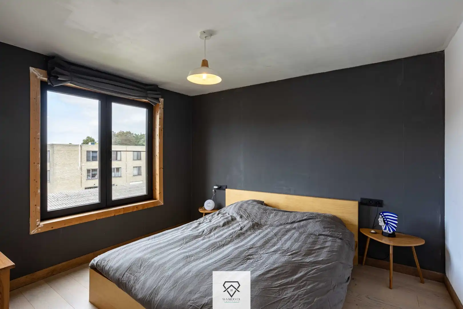 Knap gerenoveerd 2-slaapkamerappartement met zonnig terras in Wondelgem foto 13
