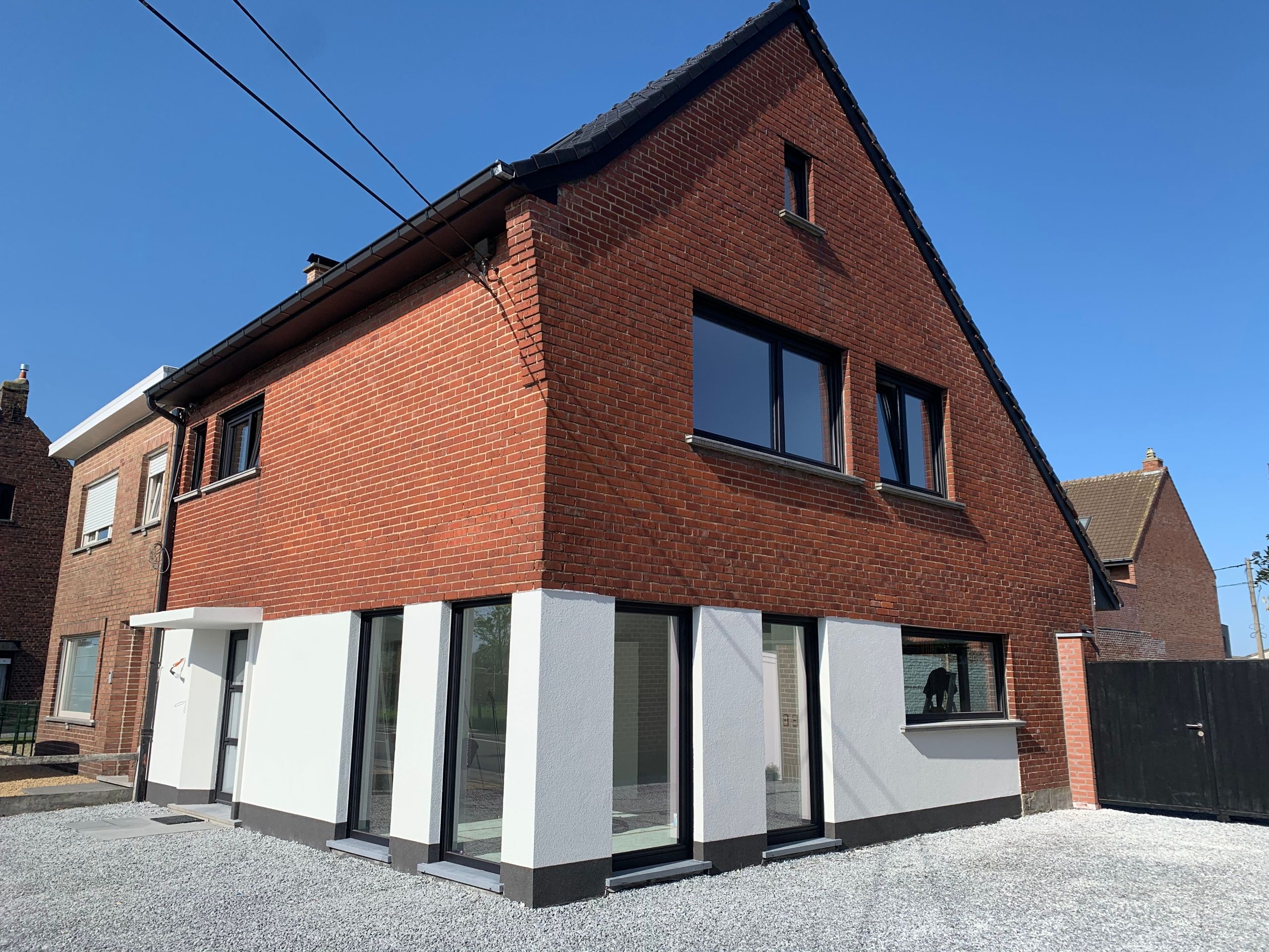 Volledig gerenoveerde halfopen bebouwing foto 3