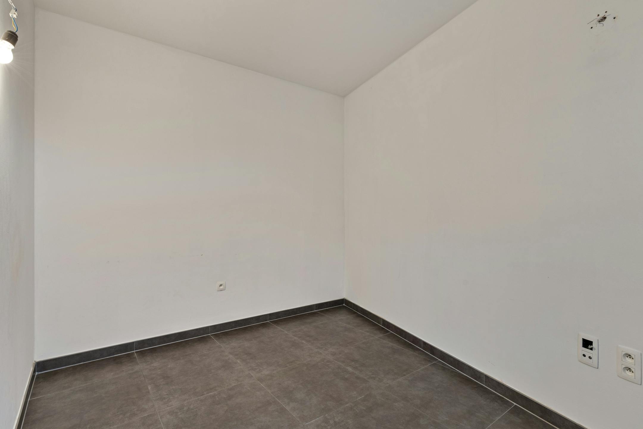 Ruim 3 slaapkamer appartement te Sint-Amands, Heikant 16 foto 9