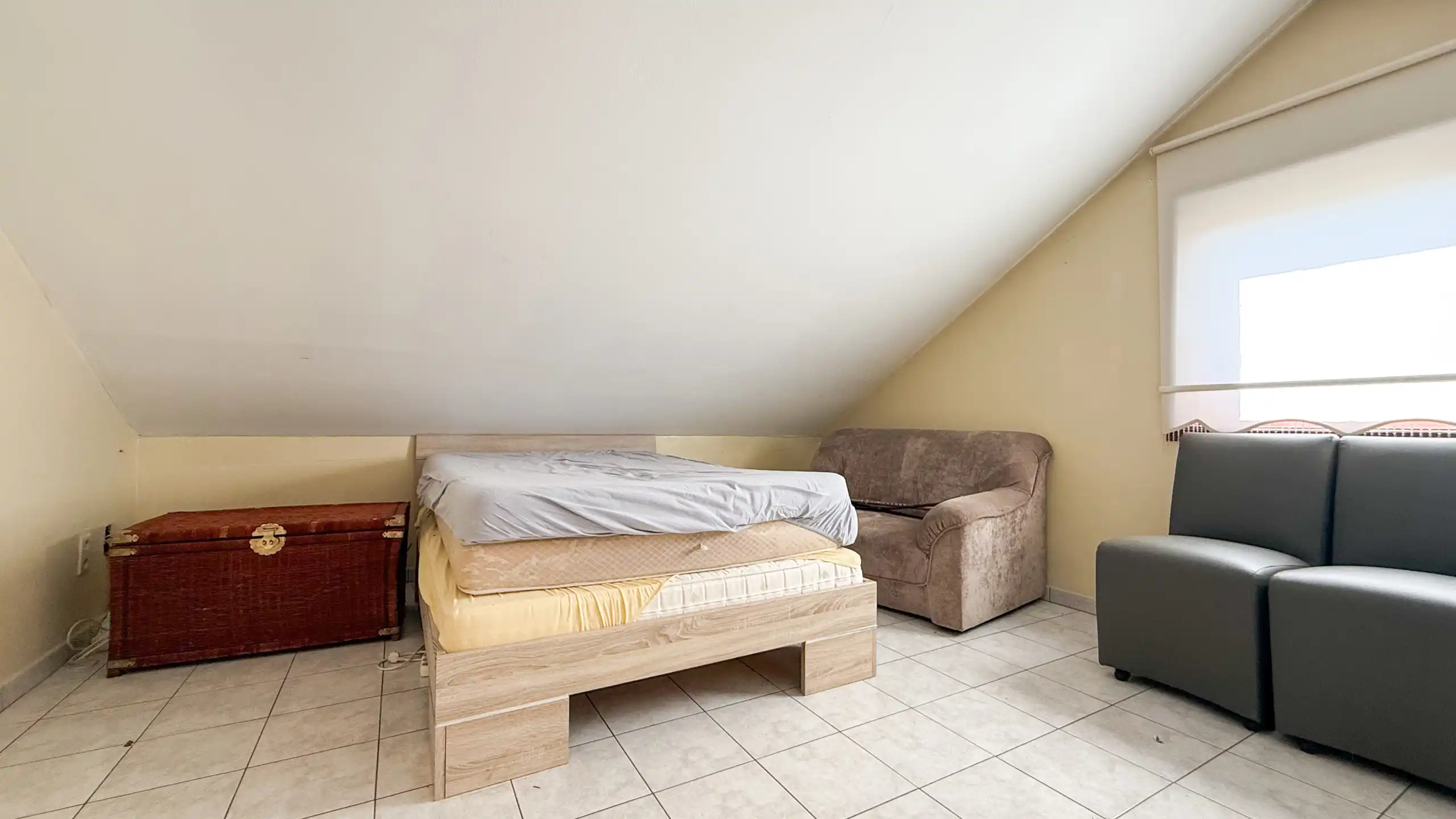 Instapklare bungalow met 5 slpks op toplocatie in Heusden! foto 20