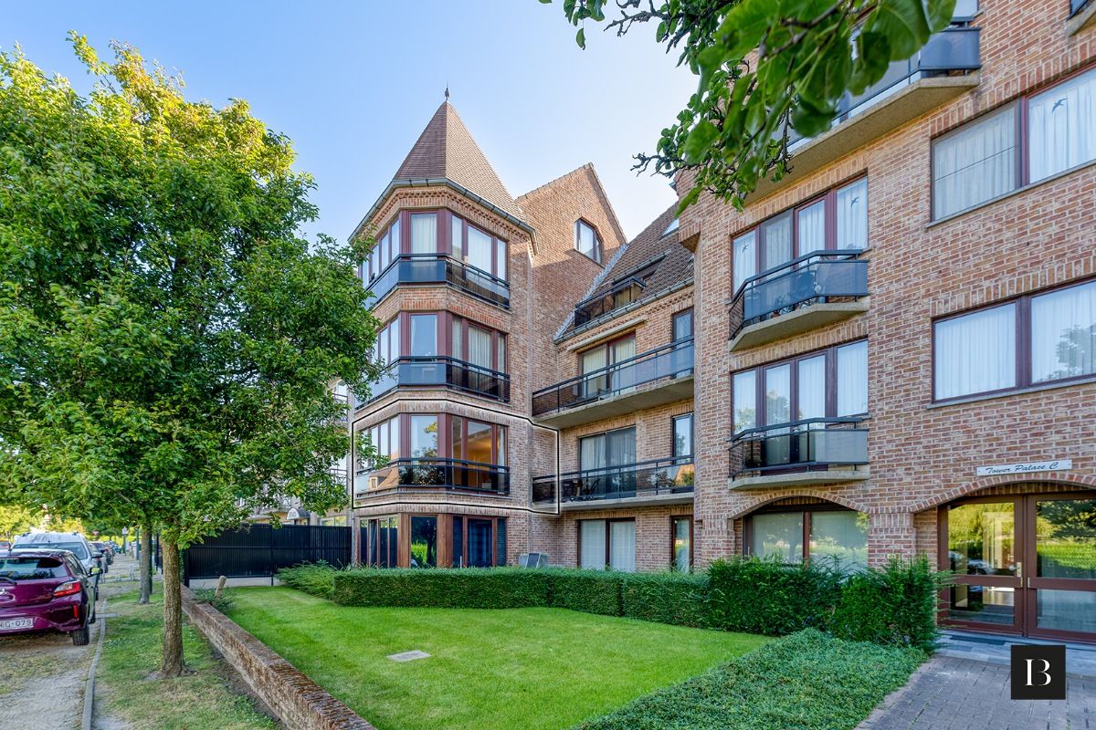 Ruim appartement met 3 slaapkamers nabij het centrum van De Haan foto 1