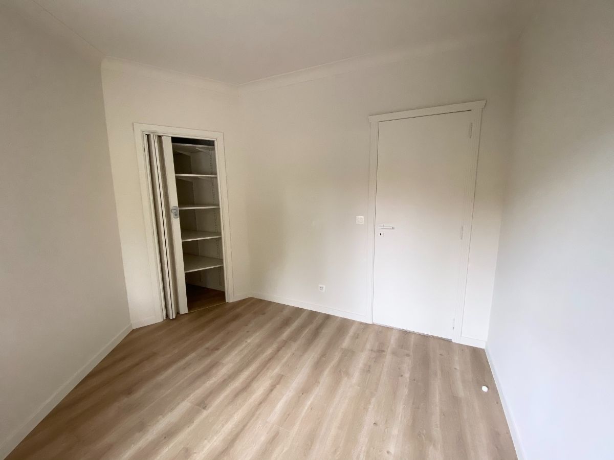 Appartement met twee slaapkamers op gelijkvloers en parkeerplaats foto 12
