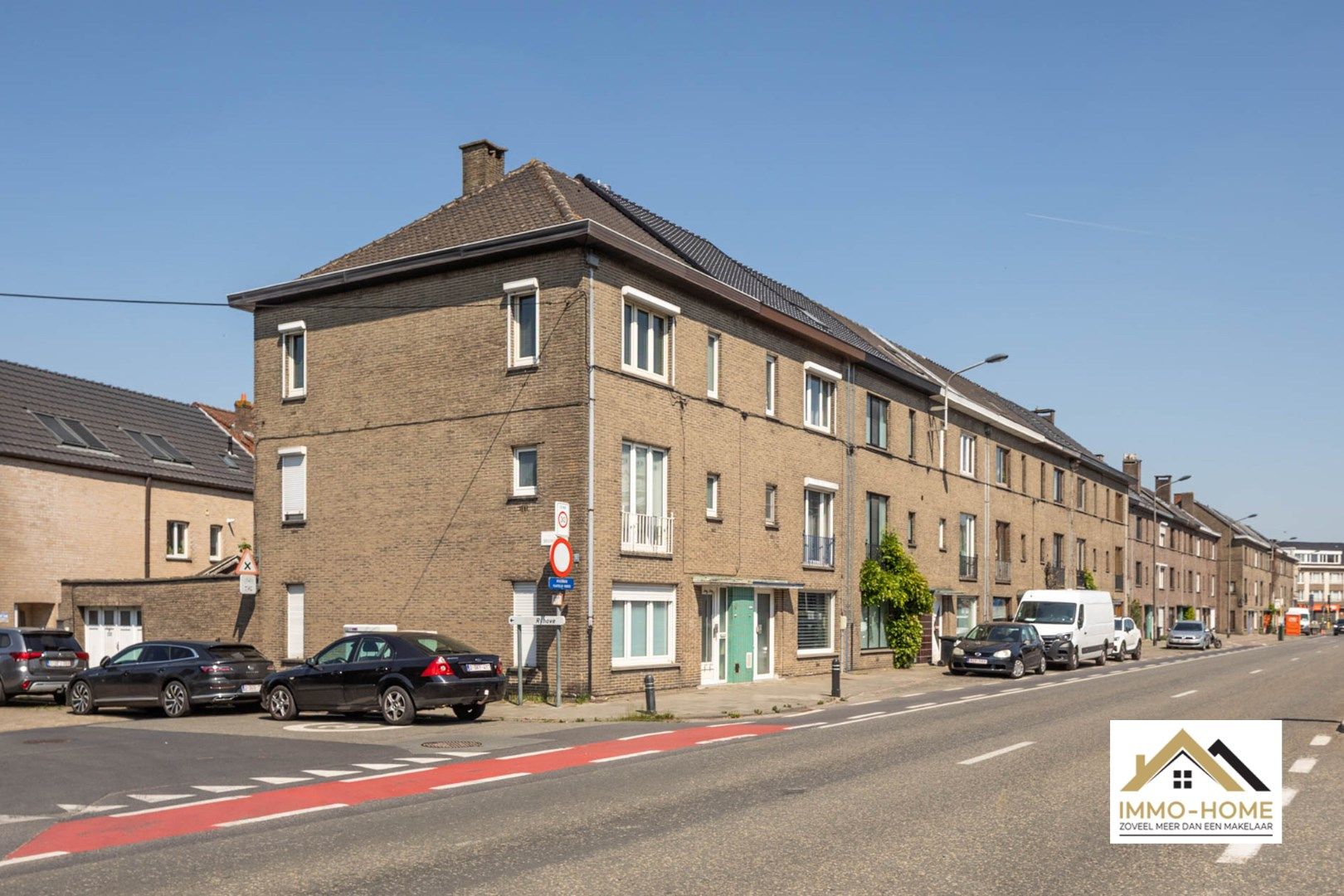 Hoekwoning met vier slaapkamers en twee badkamers te Gent foto 2