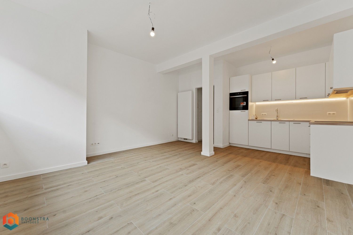 Gelijkvloers app met 2 slpkrs, tuin en garage te Willebroek foto 2