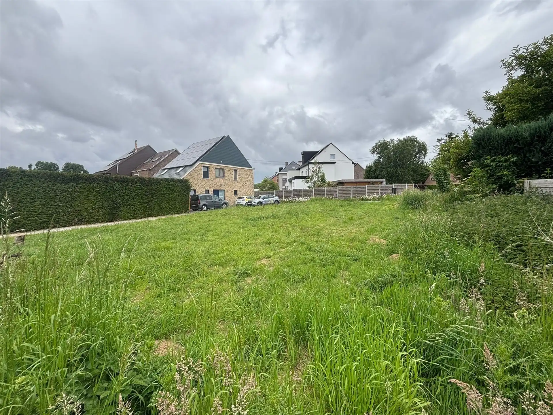 Bouwgrond voor halfopen bebouwing op absolute voorkeursligging te Mollem! foto 4