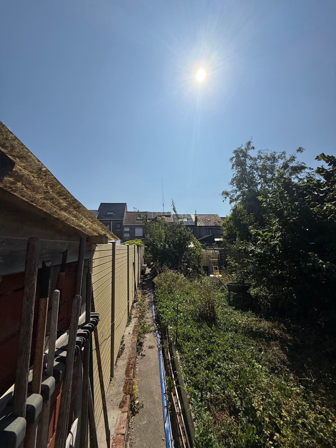 Rijwoning + ZW-gerichte Tuin (nieuw dak, ramen+zonnepanelen) foto 4