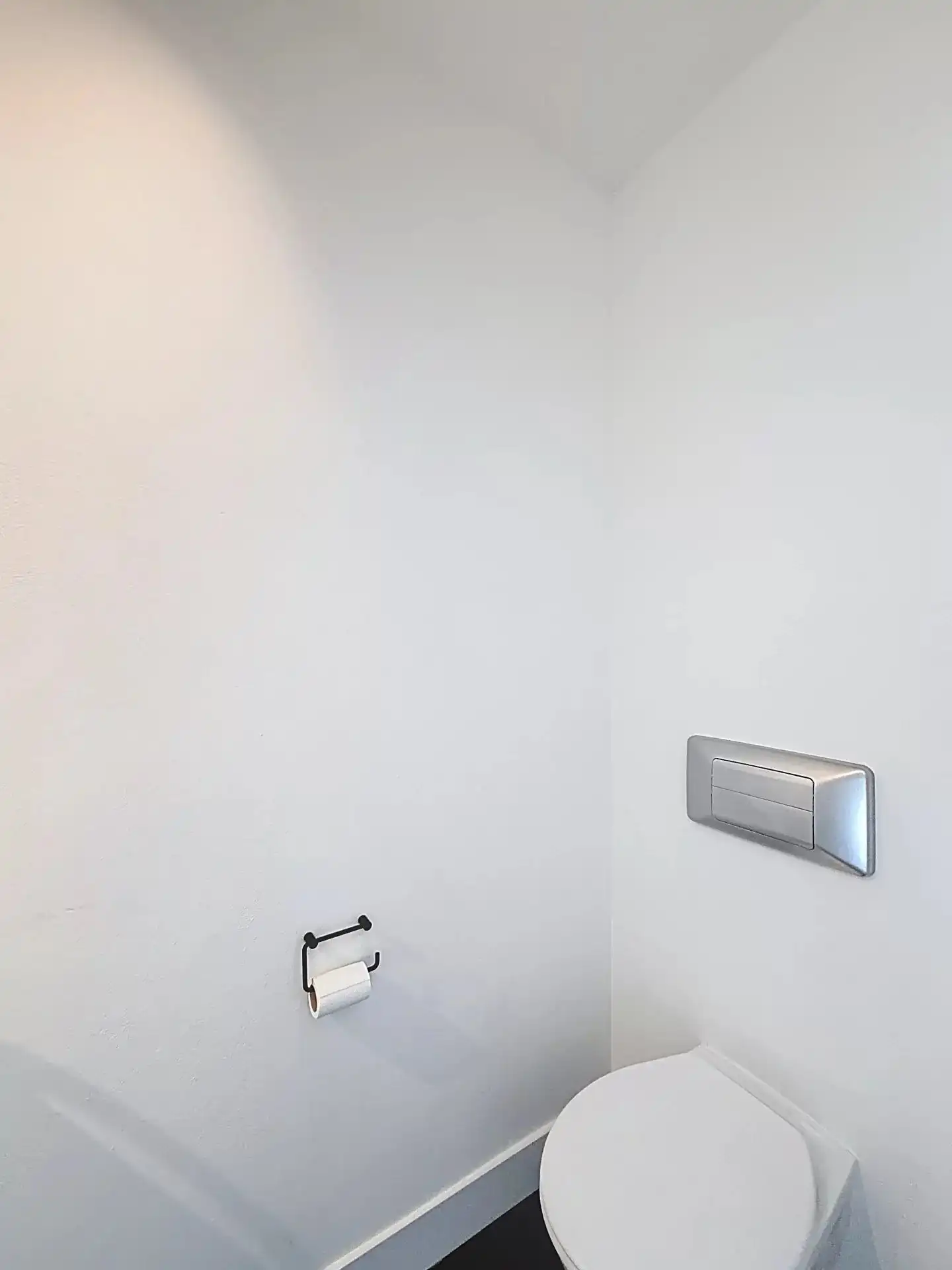 Zeer gezellig gelijkvloers appartement met 1 (mog. 2) slaapkamers, tuin, terras en staanplaats. foto 7