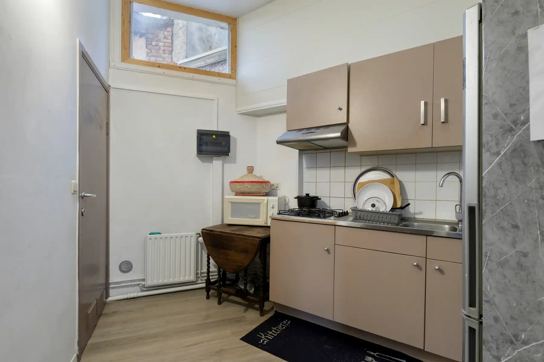 Eengezinswoning, thans ingedeeld in 3 woonunits. foto 15