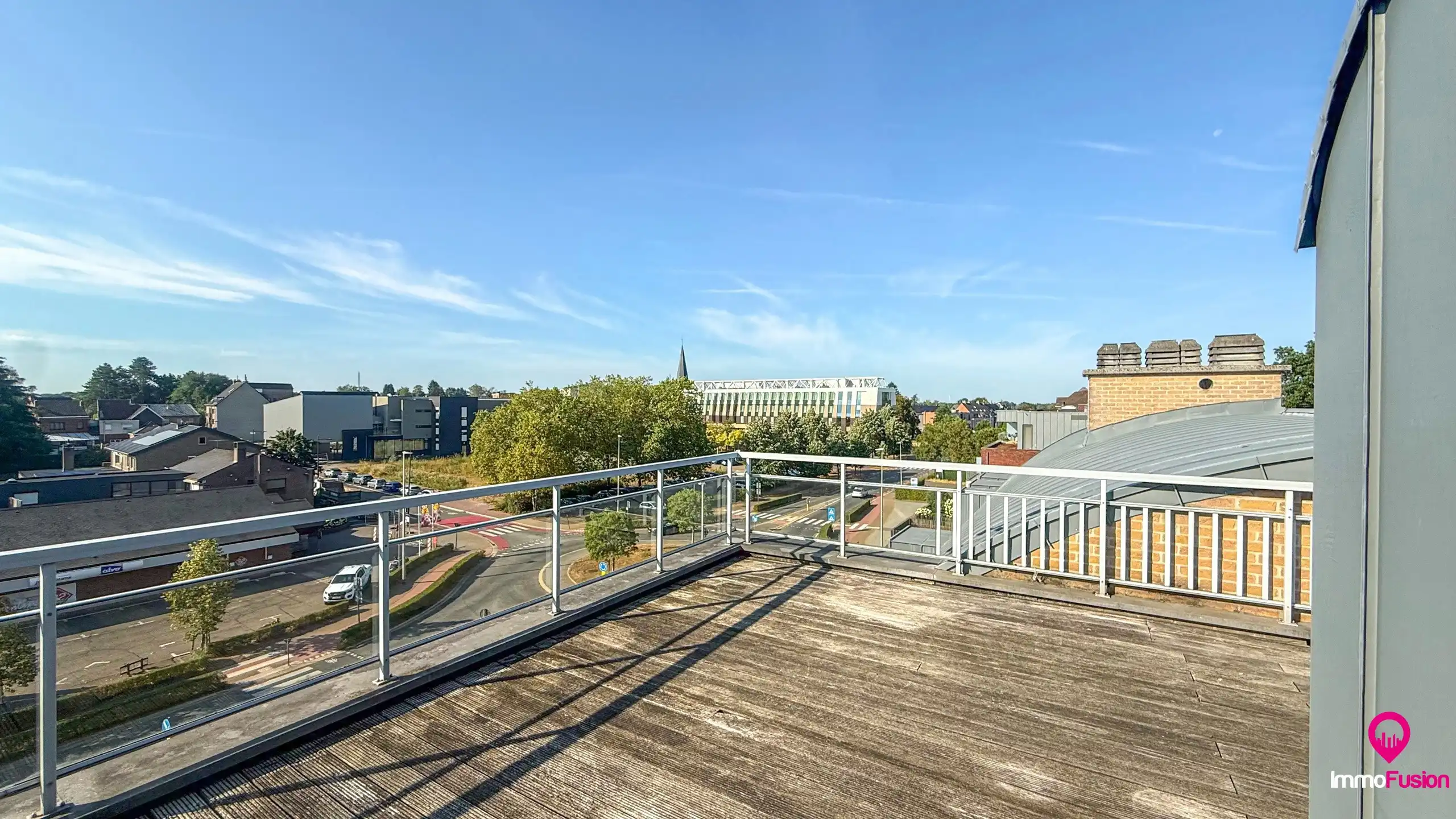 Duplex met 3 slaapkamers met dakterras in hartje Zolder! foto 4