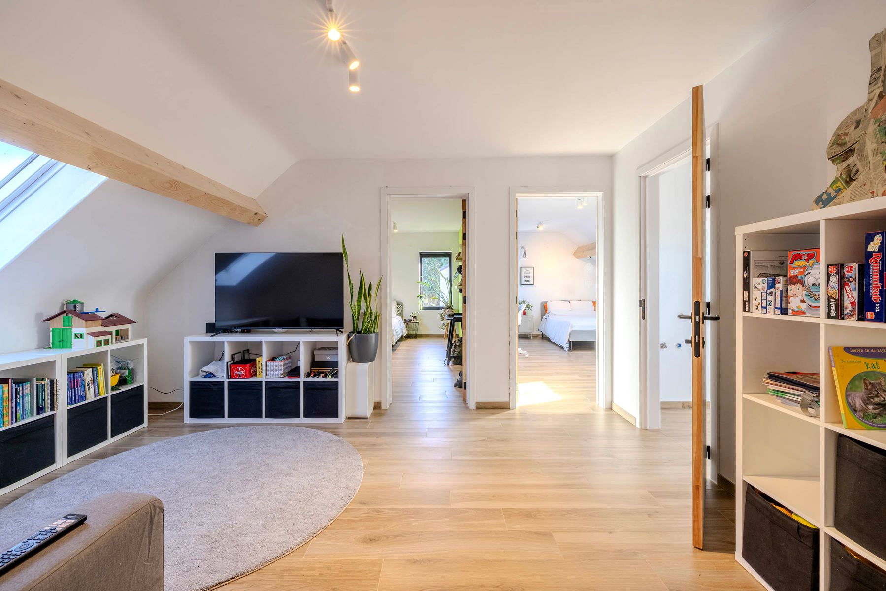 Gerenoveerde hoeve met 3slpk, 2bdk en tal van mogelijkheden foto 26