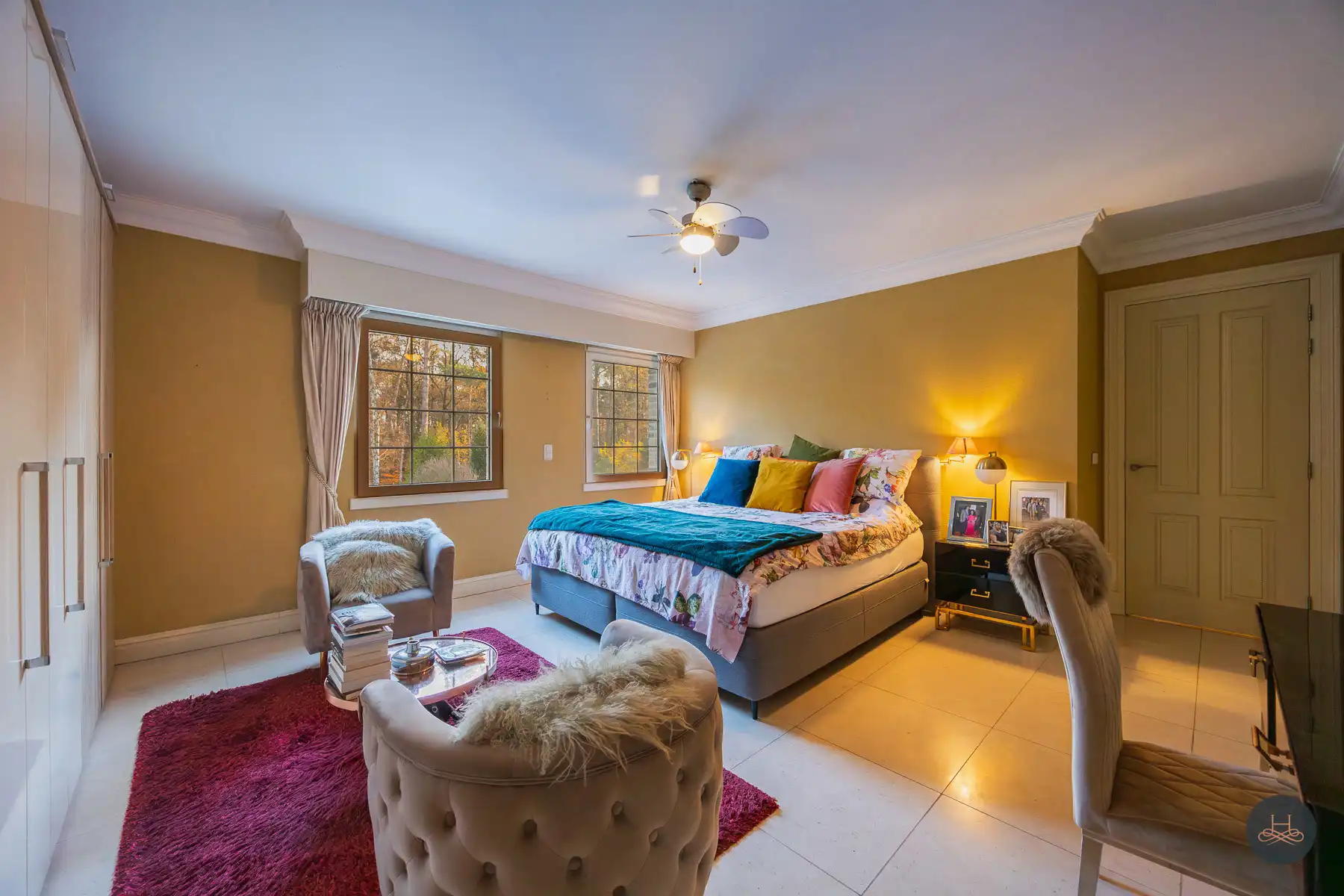 Riante villa op toplocatie in het groen met privé-bos foto 21