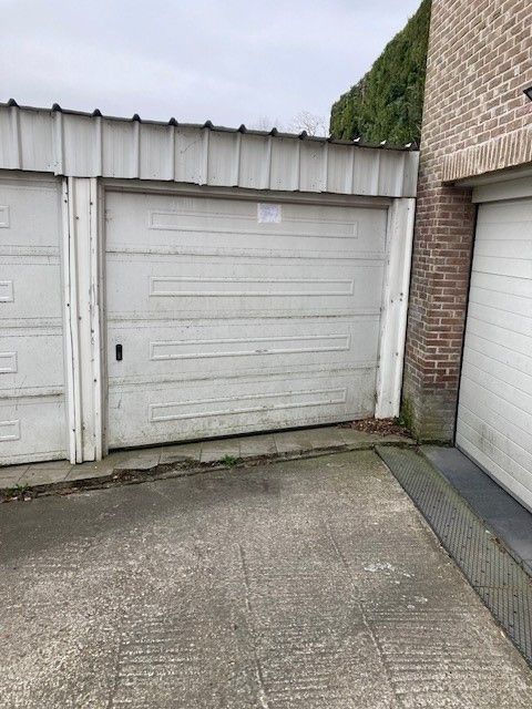garagebox foto {{pictureIndex}}