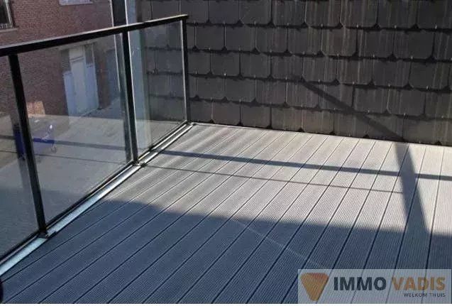 Modern appartement met inpandig terras foto 17