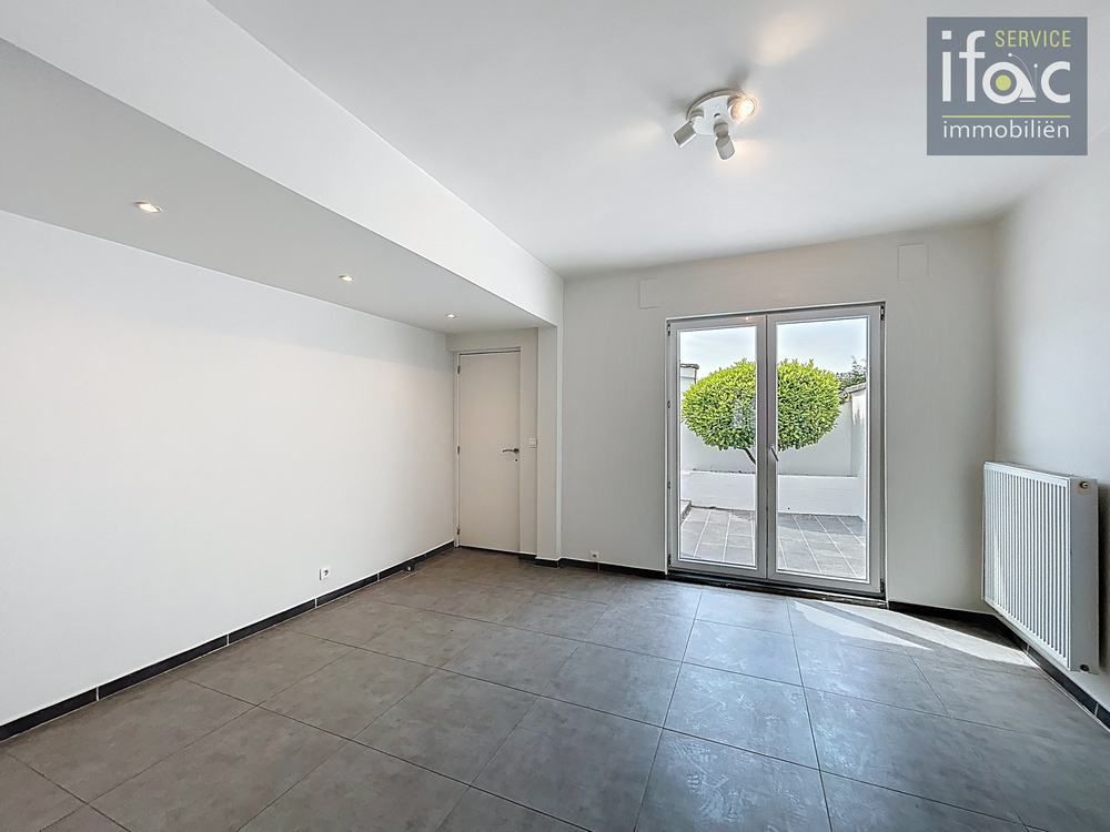 Rijhuis te huur foto 7
