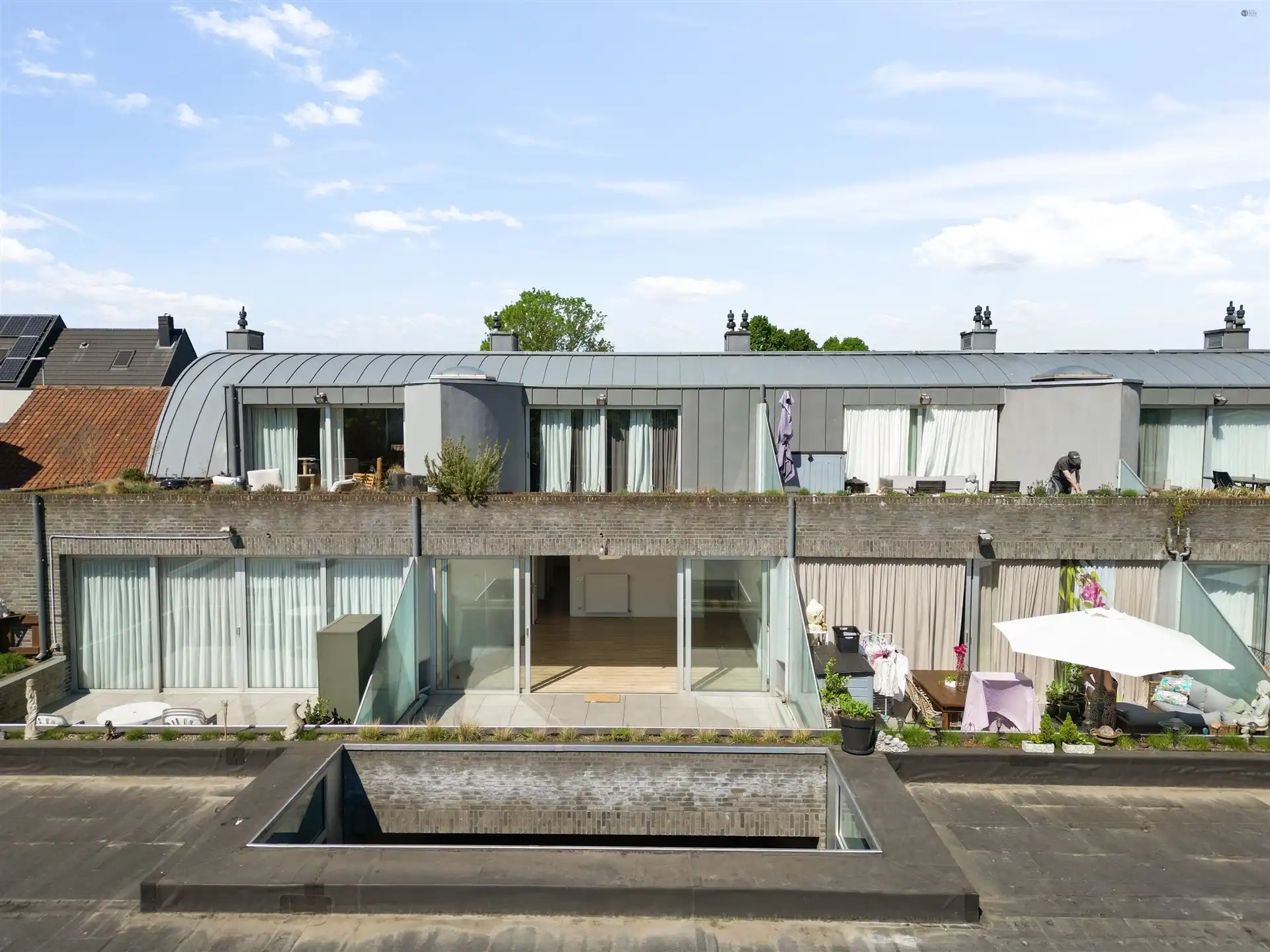 Ivesteringsvastgoed Praktijk + appartementsgebouw foto 24