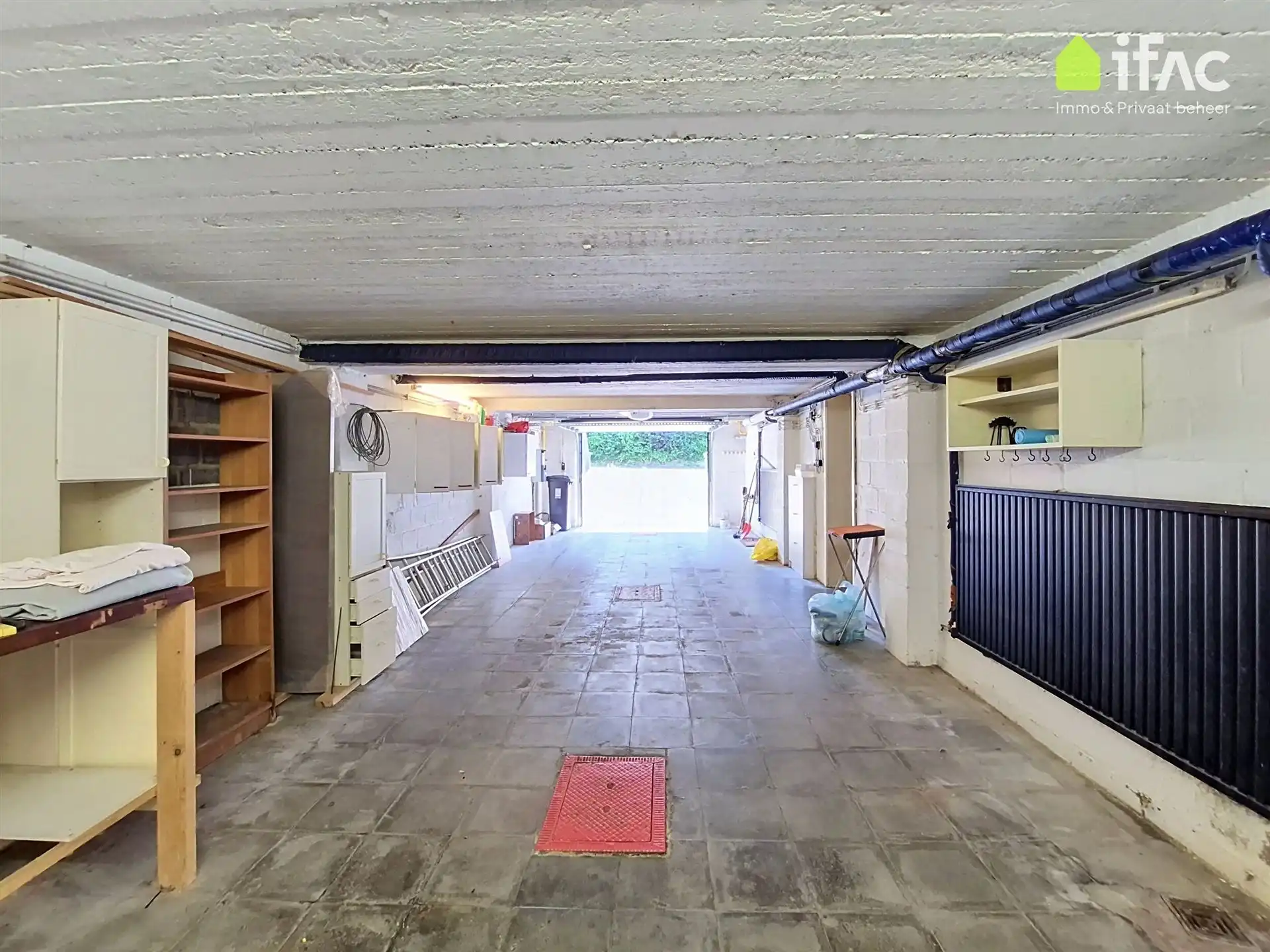 Rustig gelegen gerenoveerde villa in perfecte staat foto 25