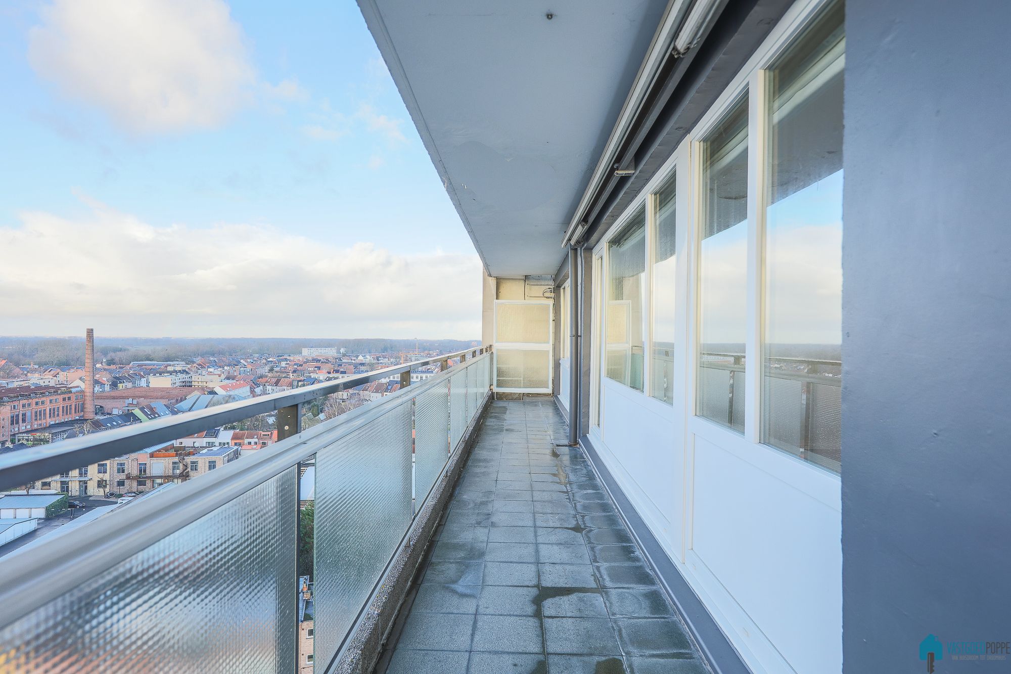 Ruim appartement met zuid-gericht terras foto 4