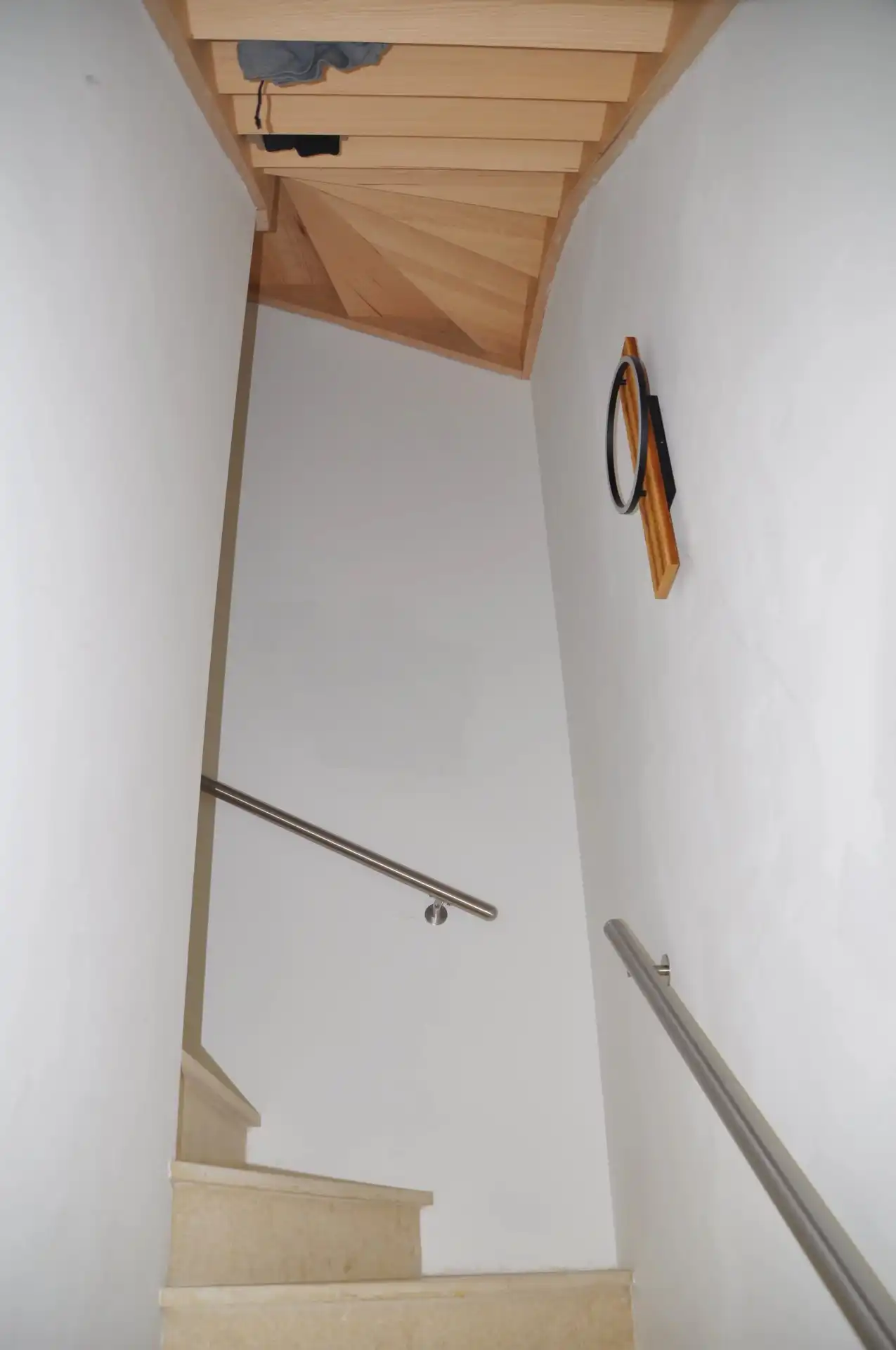 VERRASSEND RUIMEWONING MET 3 SLPK'S  MET ZONNEPANELEN OP CENTRALE LIGGING IN LUMMEN foto 14