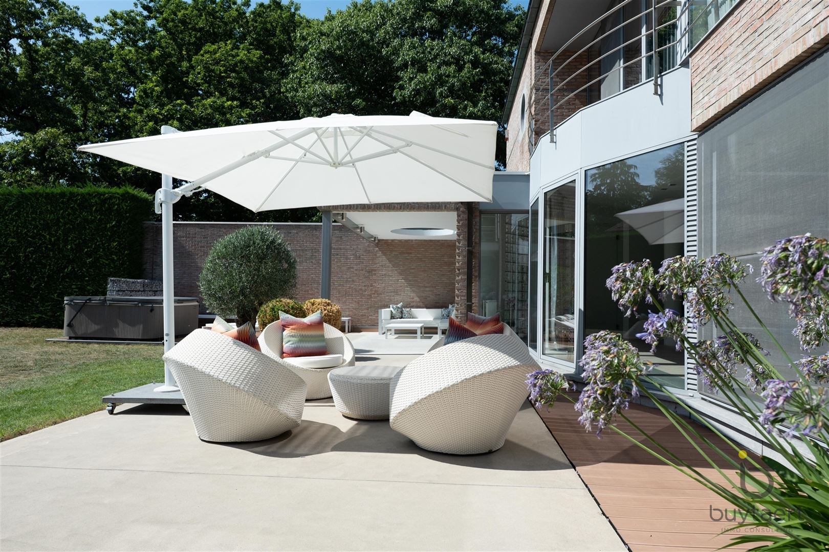 Wonen én werken in luxe familiewoning in begeerde Vriesdonkwijk foto 57