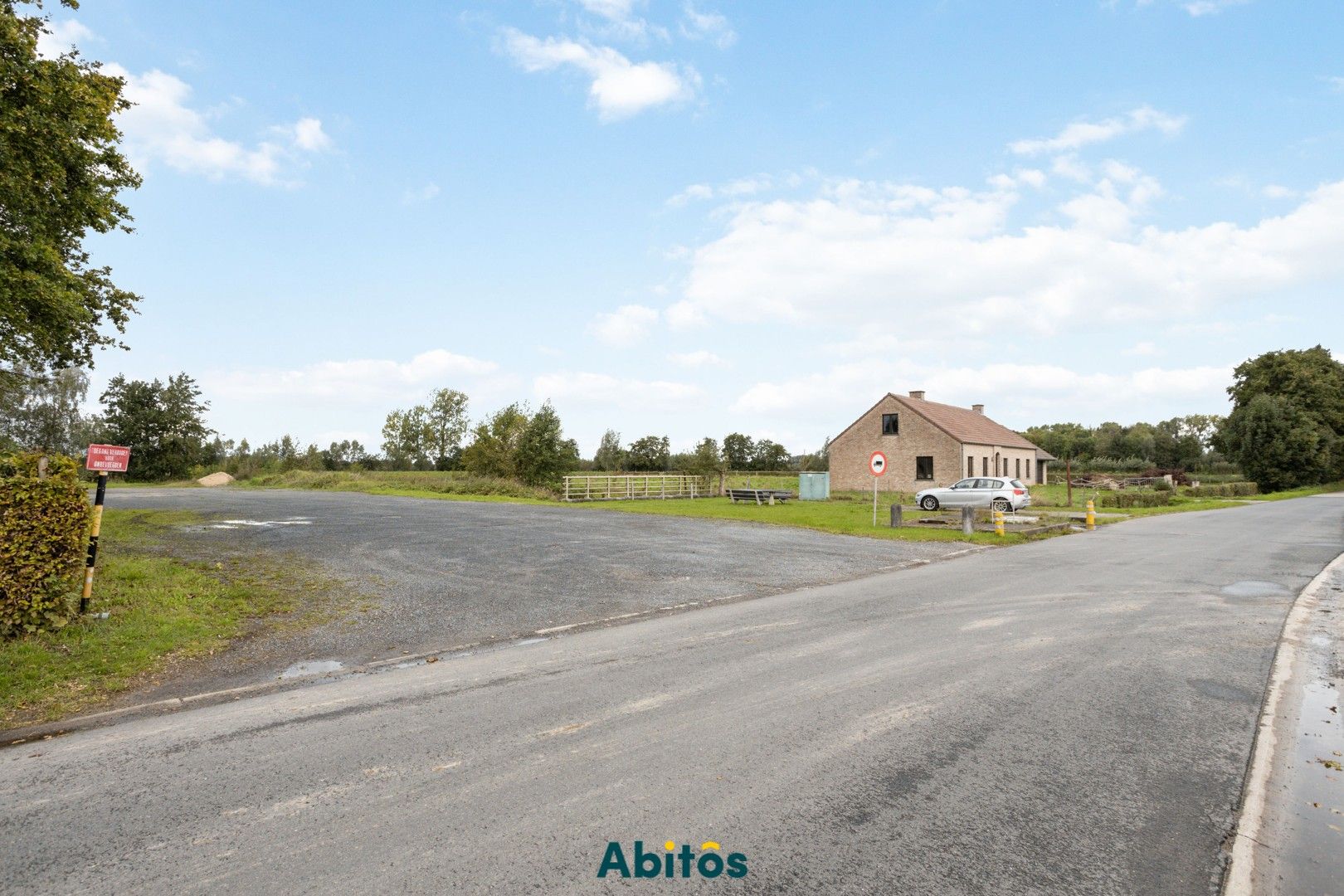 Landelijk gelegen bouwgrond met westelijke oriëntatie foto 5