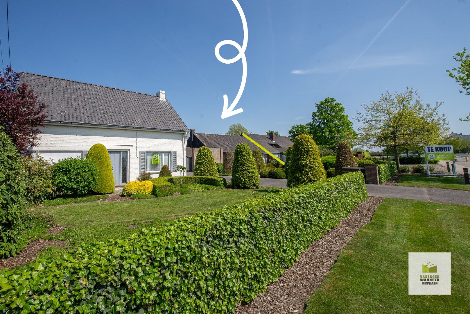 Te renoveren woning met kantoor/toonzaal met grote parking  foto 2