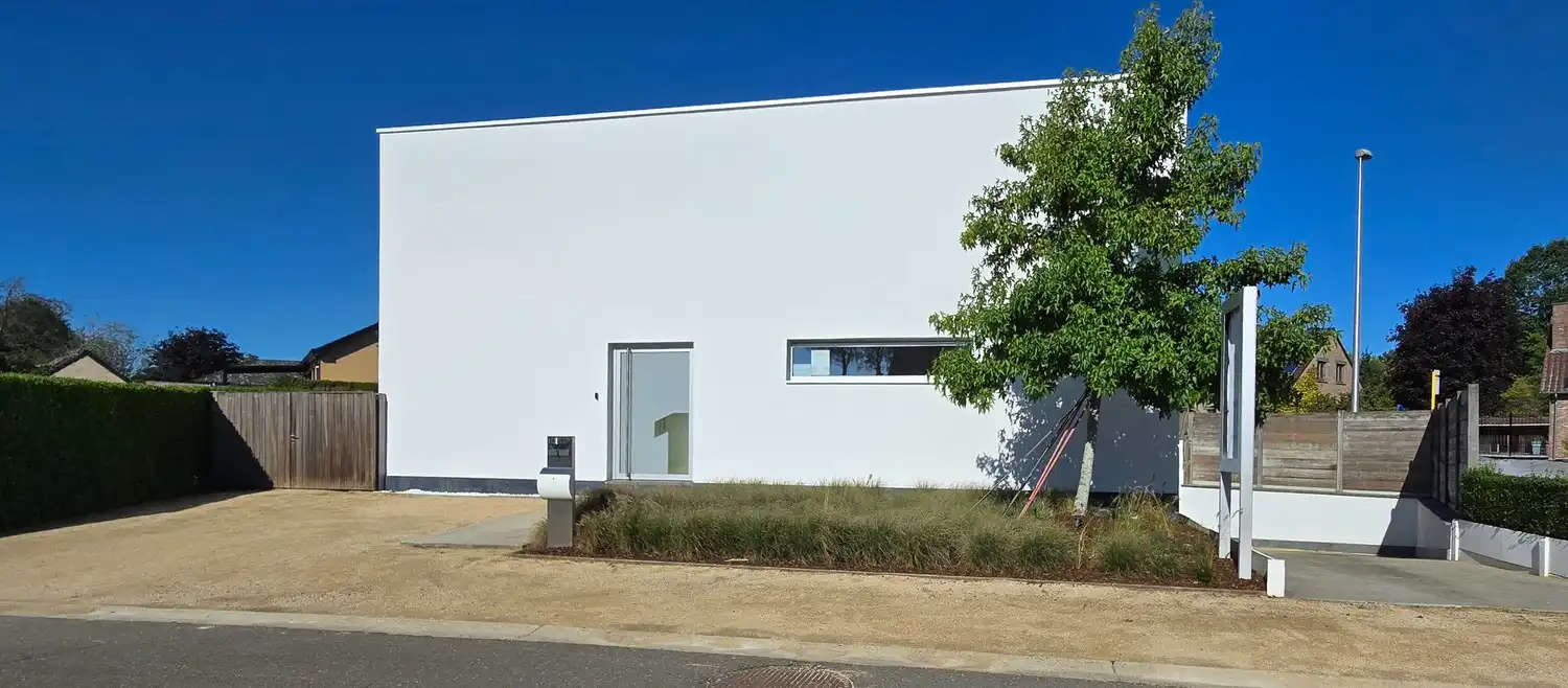Huis te koop foto {{pictureIndex}}