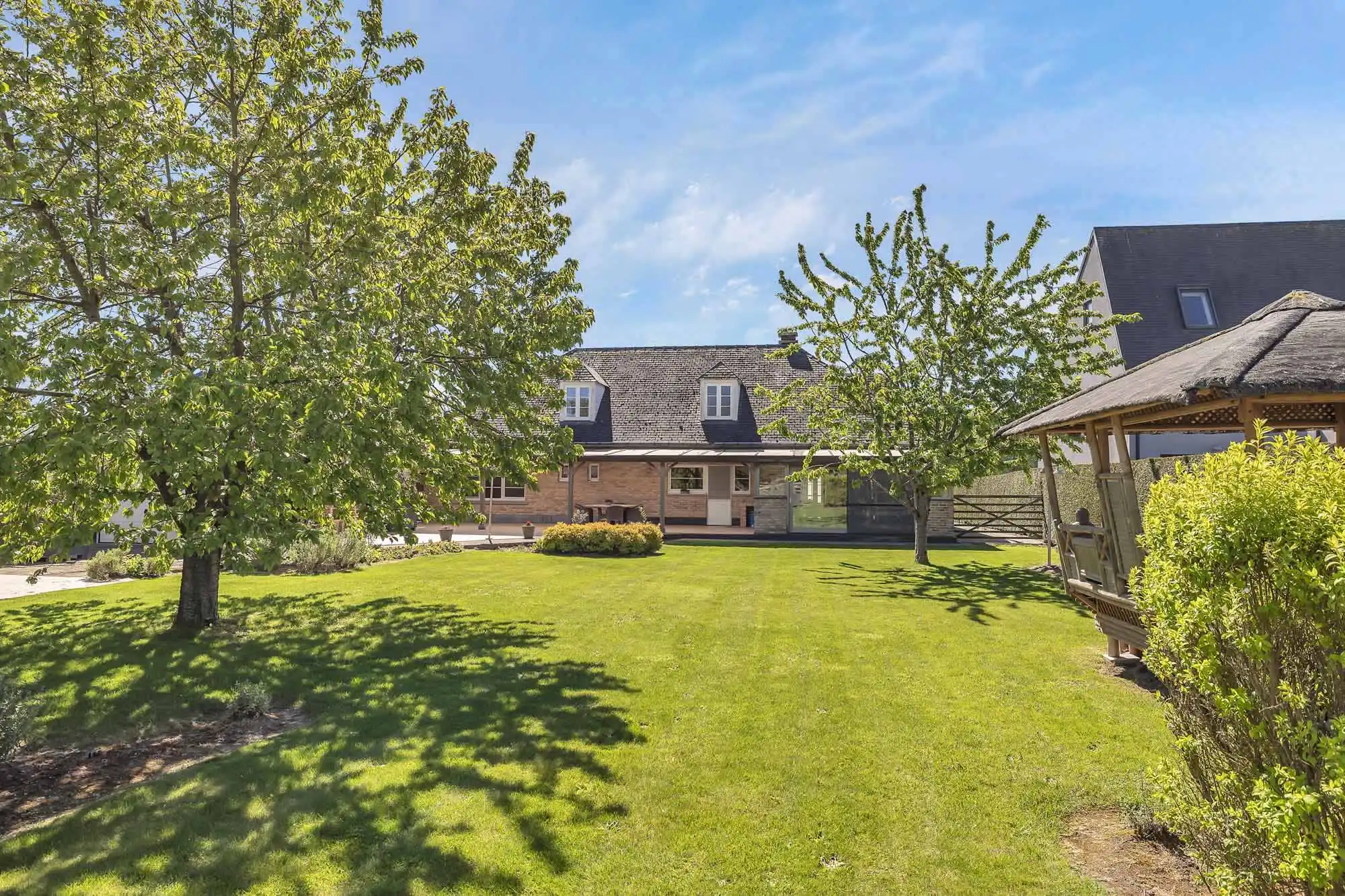 Prachtige woning op een uitzonderlijk perceel van 4.294 m² foto 36