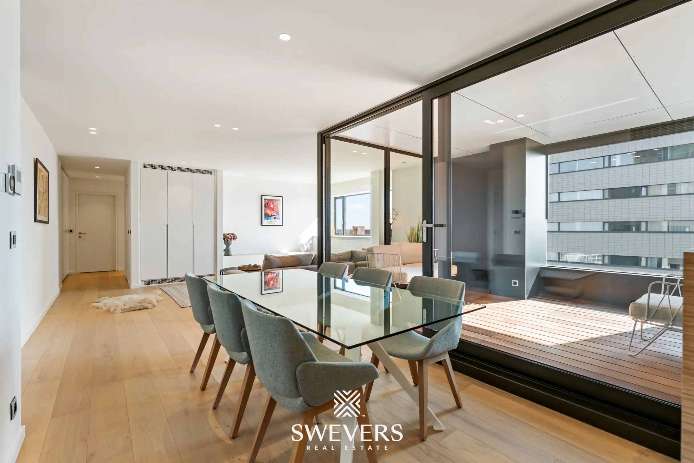 Luxe-appartement met adembenemend zicht over Hasselt foto 8
