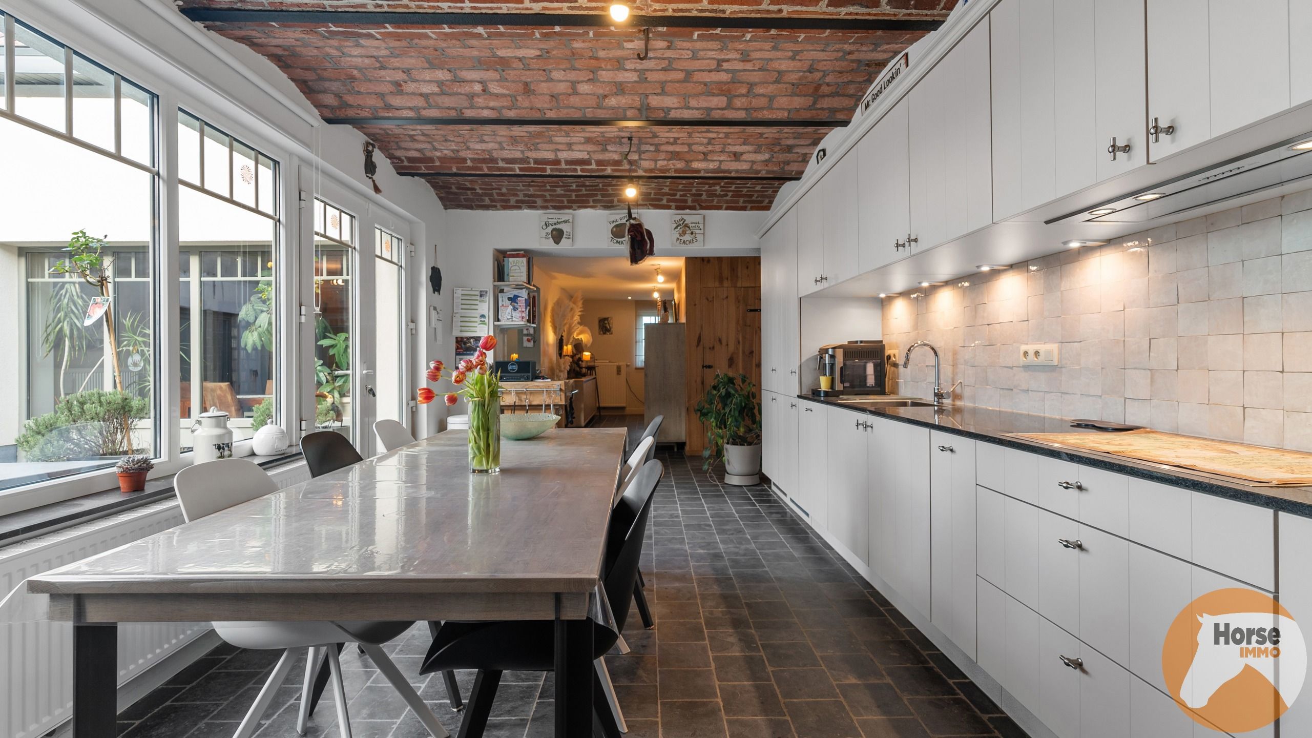 LIERDE -  Rustig gelegen vierkantshoeve op 1,5 ha foto 9