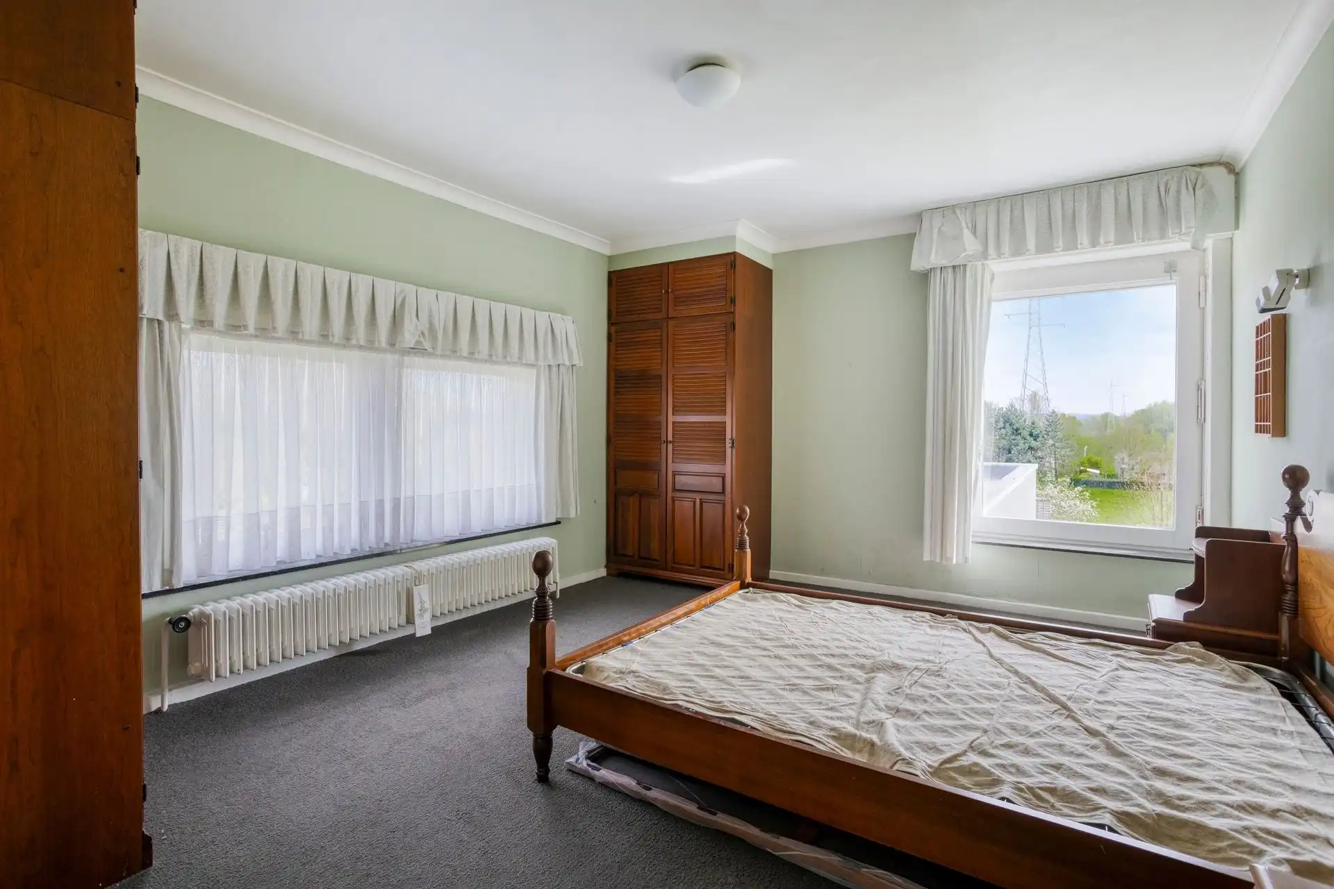 Ruime, degelijke woning, 4 slpks., op 993m² grond. foto 12