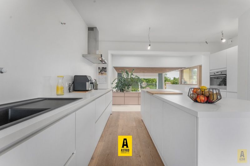 Instapklare woning met zonnige tuin en zicht op groen! foto 9