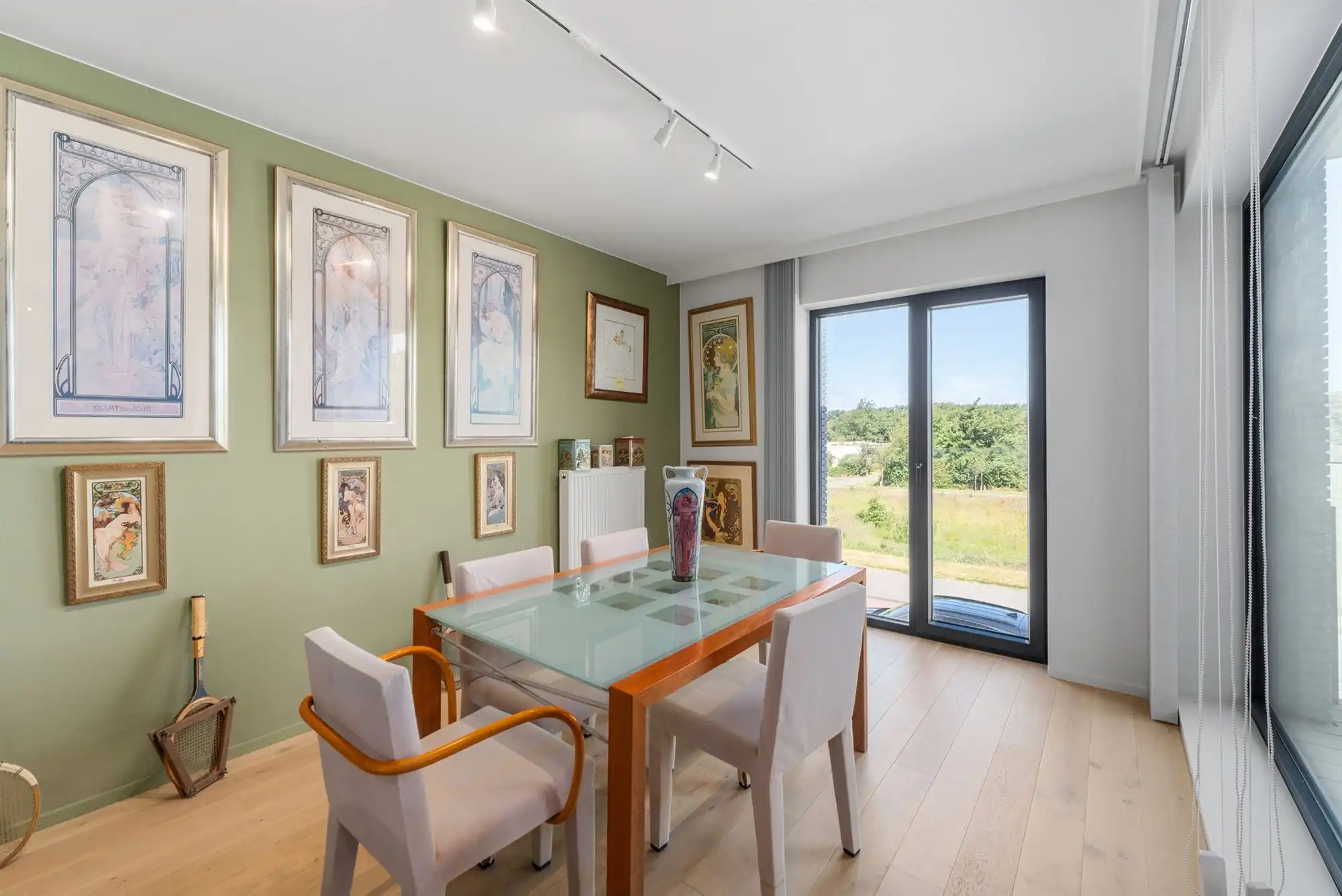Luxueus (quasi nieuw) appartement vlakbij het strand!  foto 7