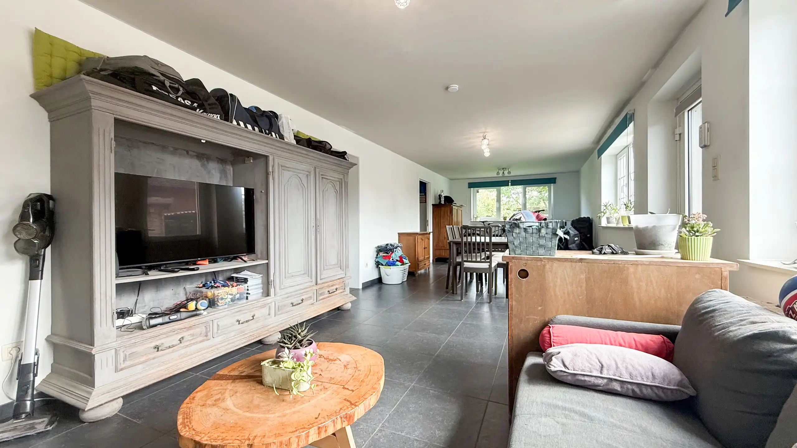 Instapklare woning op 9,8 are met prachtige tuin! foto 19