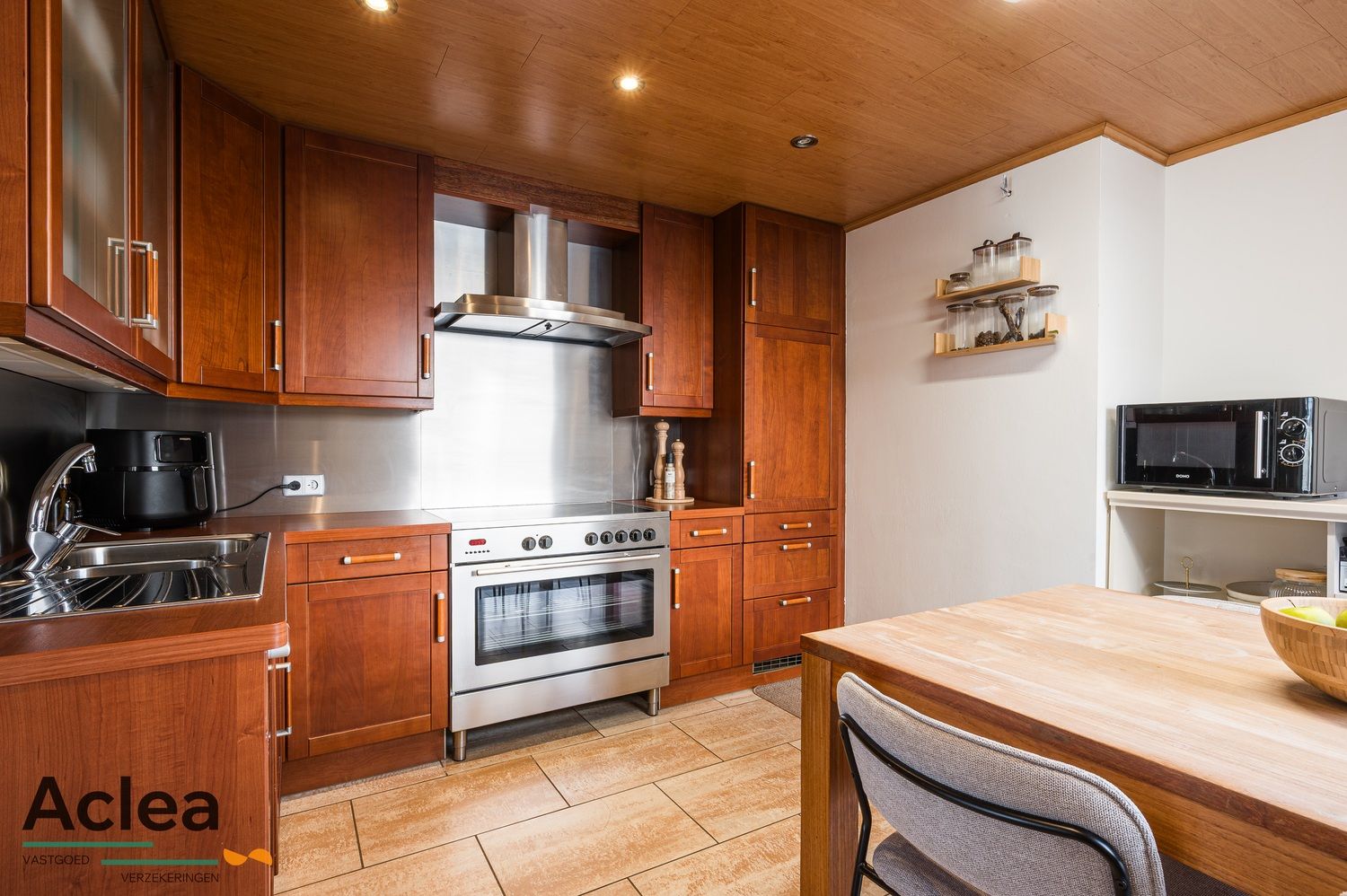 Gezinswoning met 4 slaapkamers in Zomergem foto 13