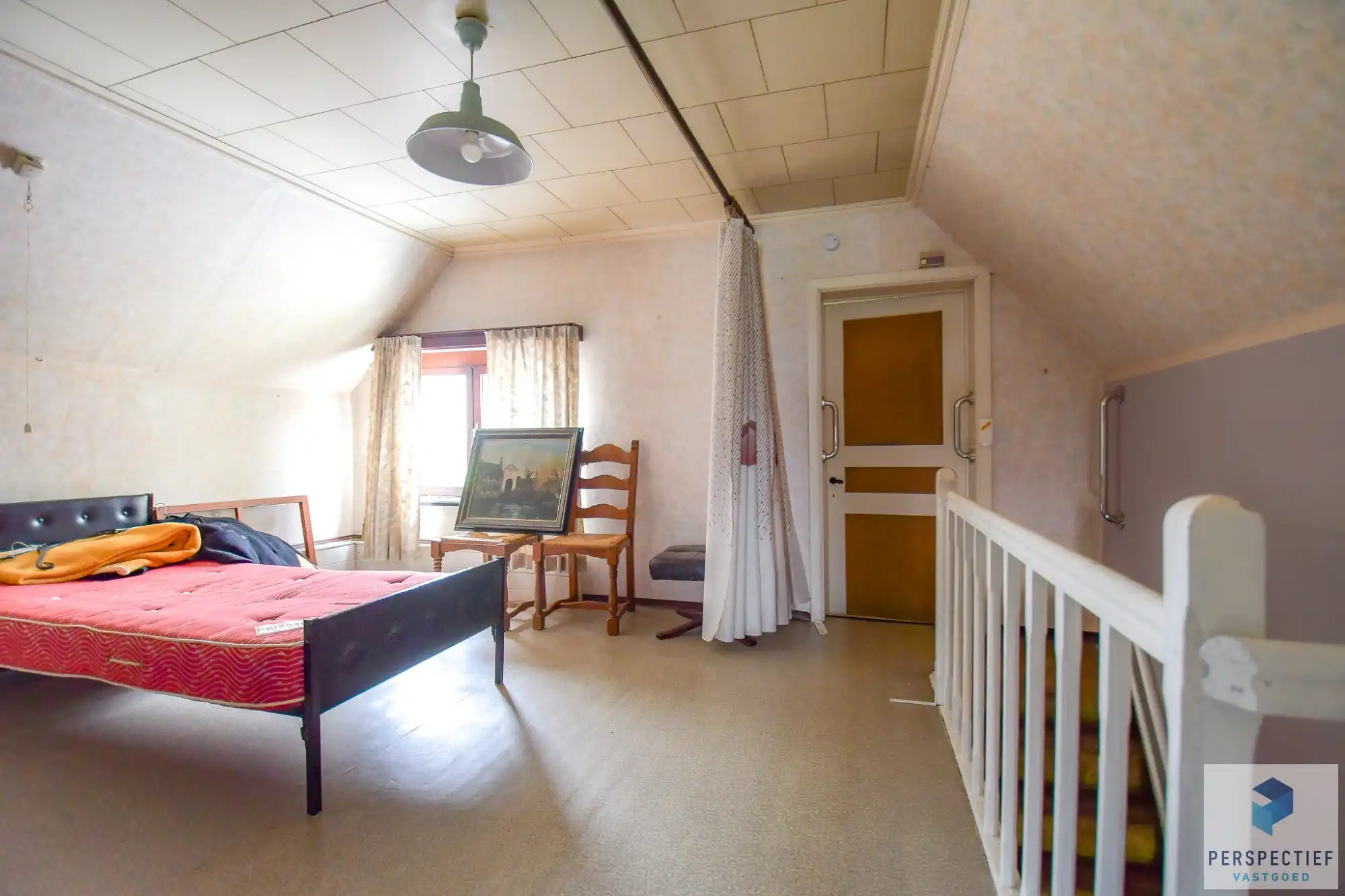 Te renoveren woning met rondom landelijke uitzichten foto 15