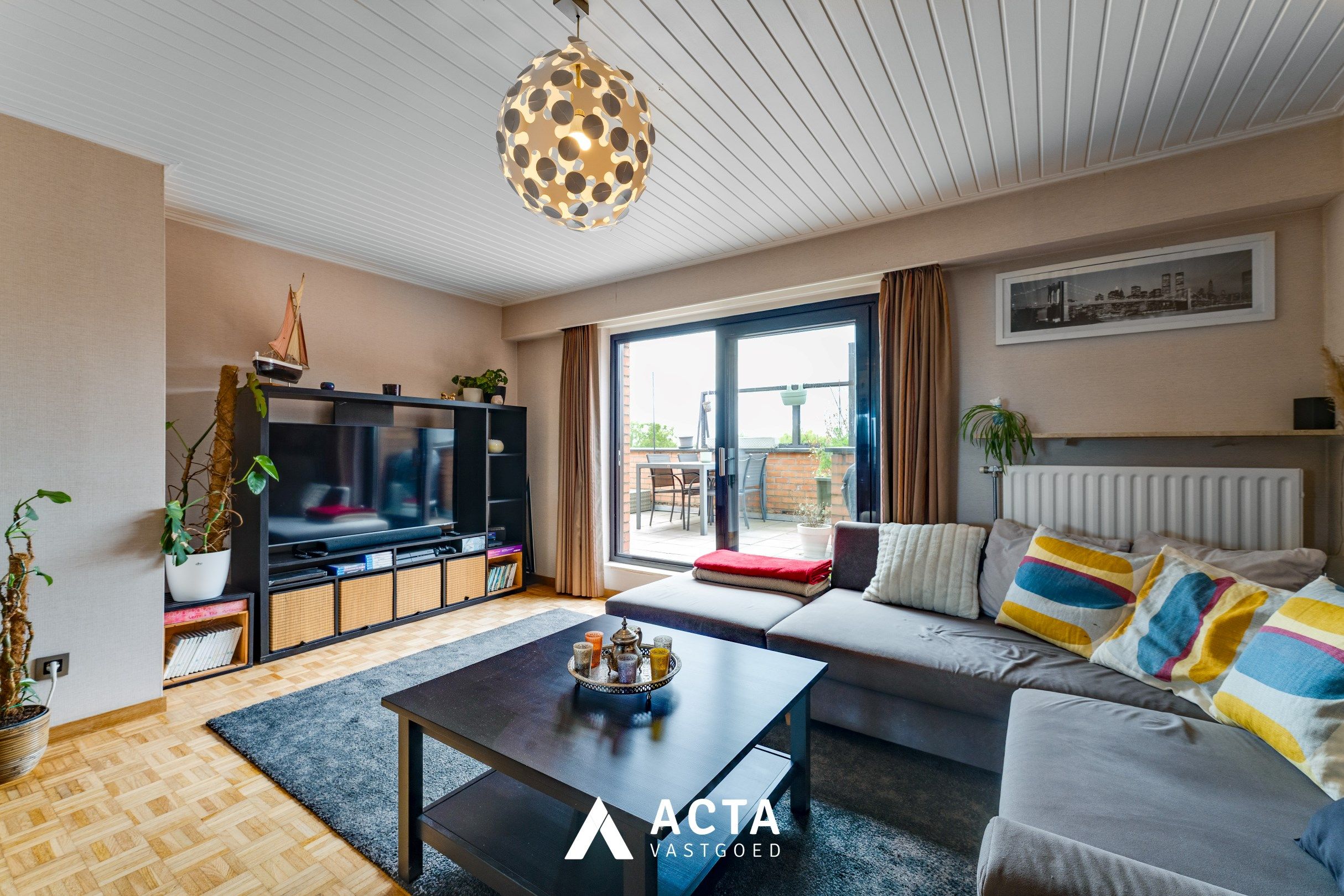 Instapklaar dakappartement met twee terrassen en parkzicht foto 6