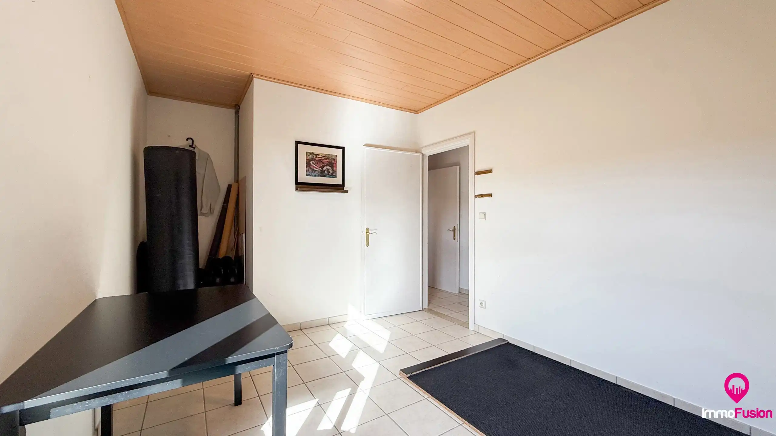 Charmante woning met 5 slaapkamers op een ruim perceel! foto 20
