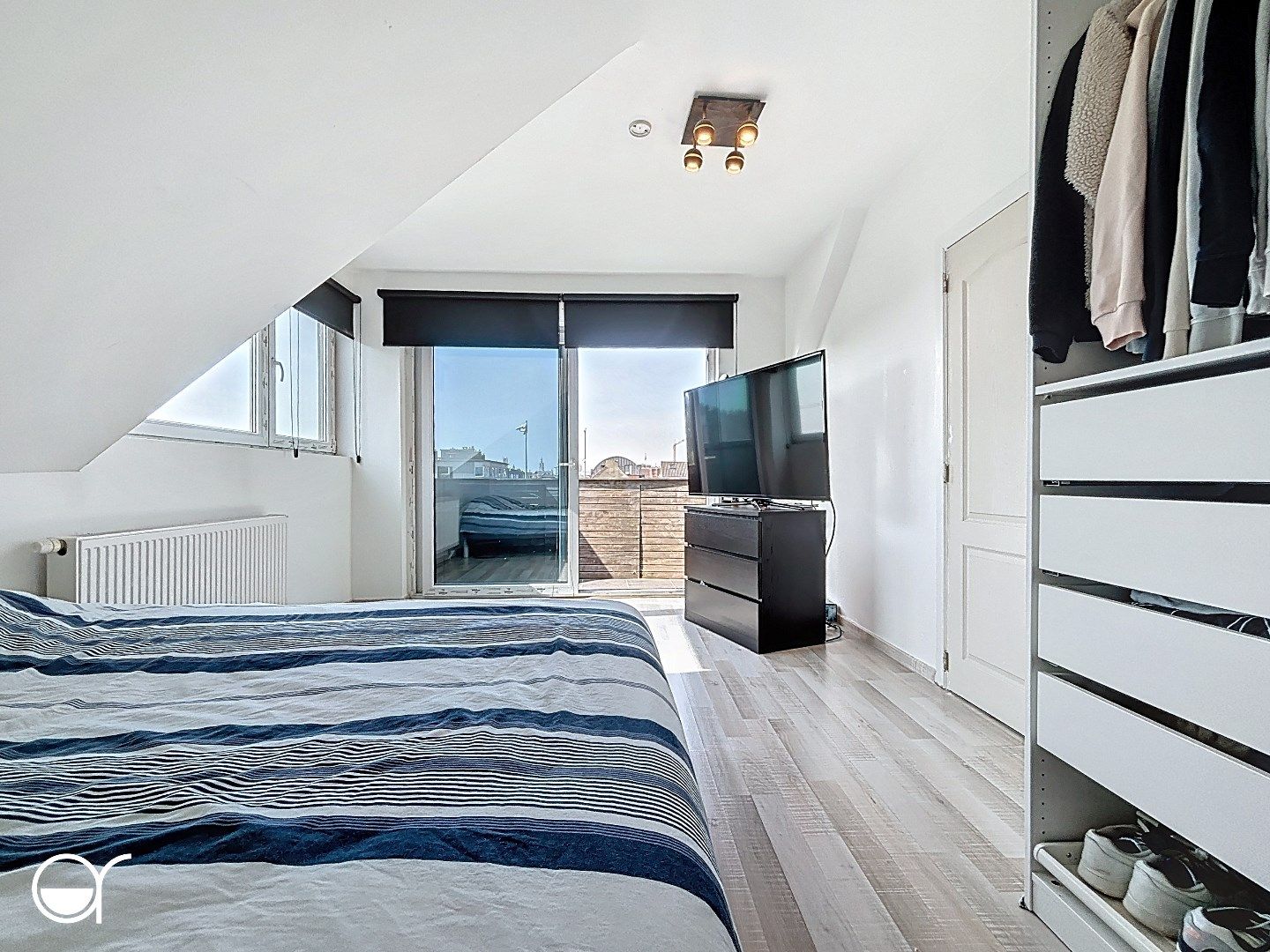Gerenoveerd duplex appartement op hippe locatie foto 10
