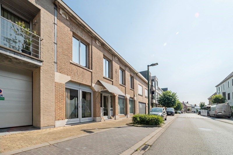 Ruime woning met tal van mogelijkheden foto 2