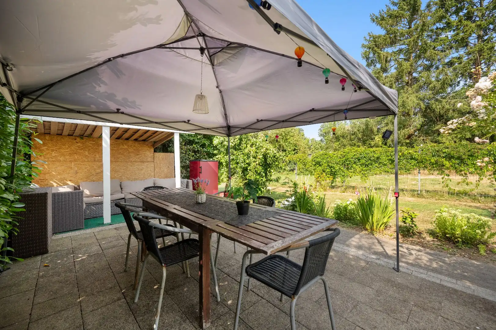 Instapklare gezinswoning met 4 slpks en ruime zuidwestgerichte tuin foto 25