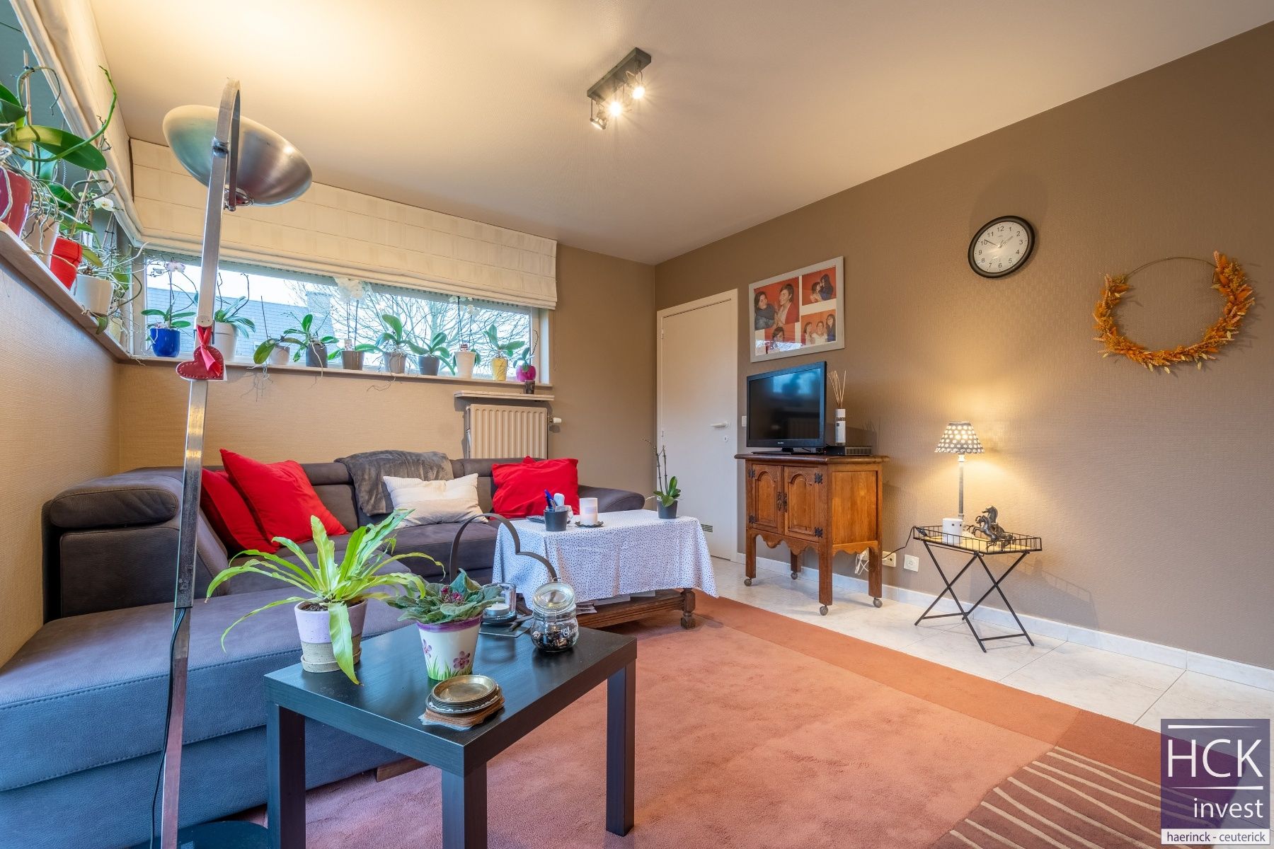 KRUISHOUTEM - Instapklare woning met 3 SLPK. op rustige ligging foto 5