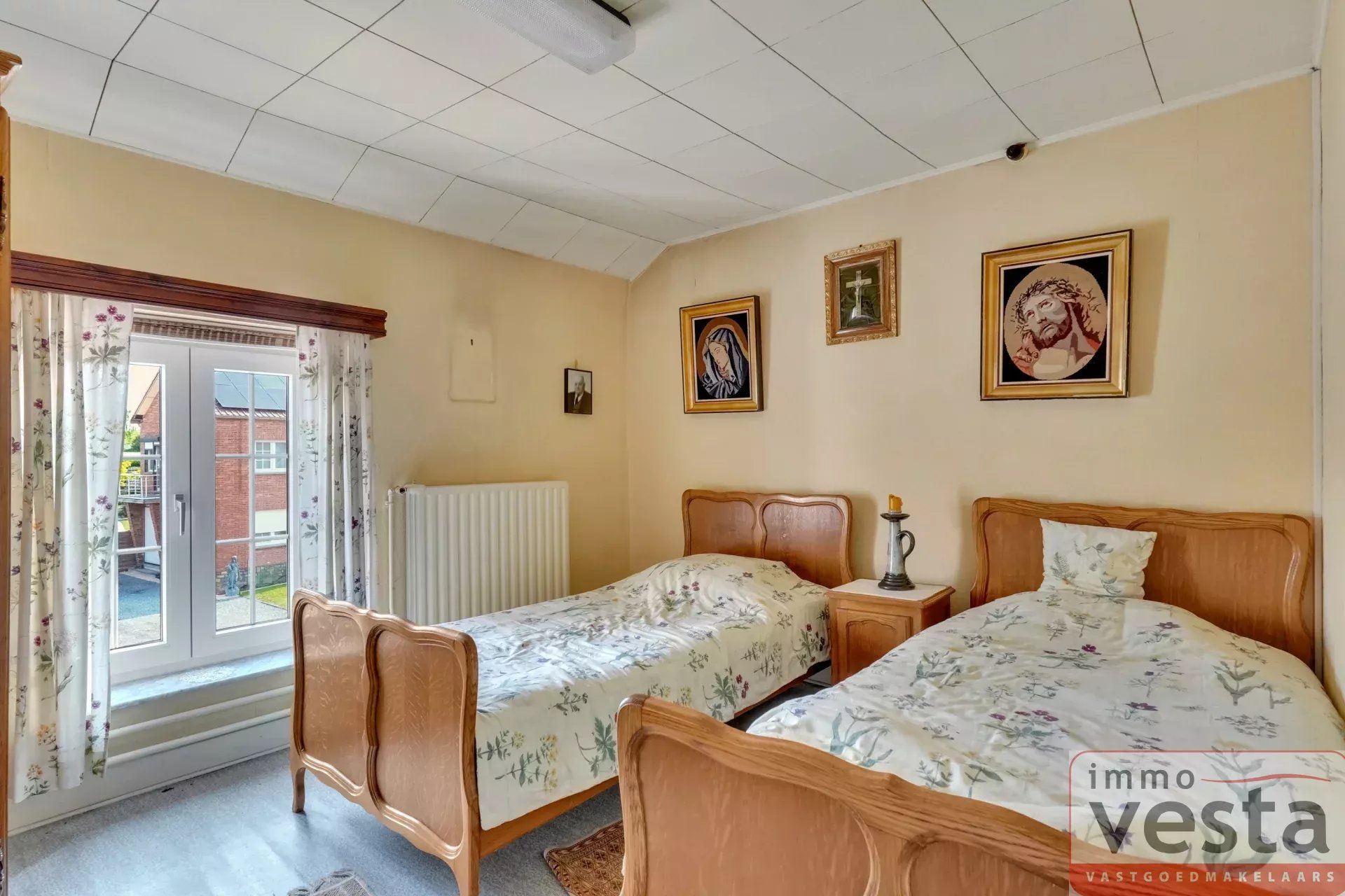 Te renoveren woning met landelijke ligging foto 22