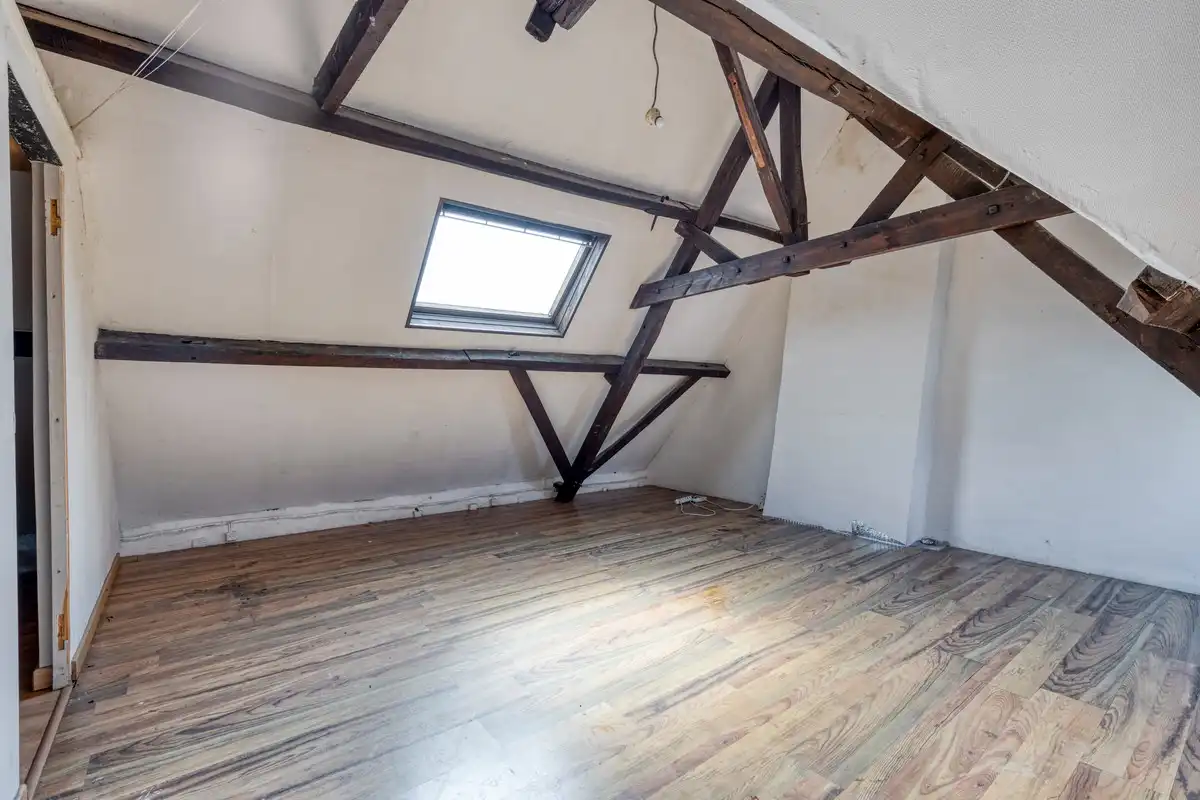 KANTOOR/PRAKTIJK met WOONST te BRUGGE foto 16