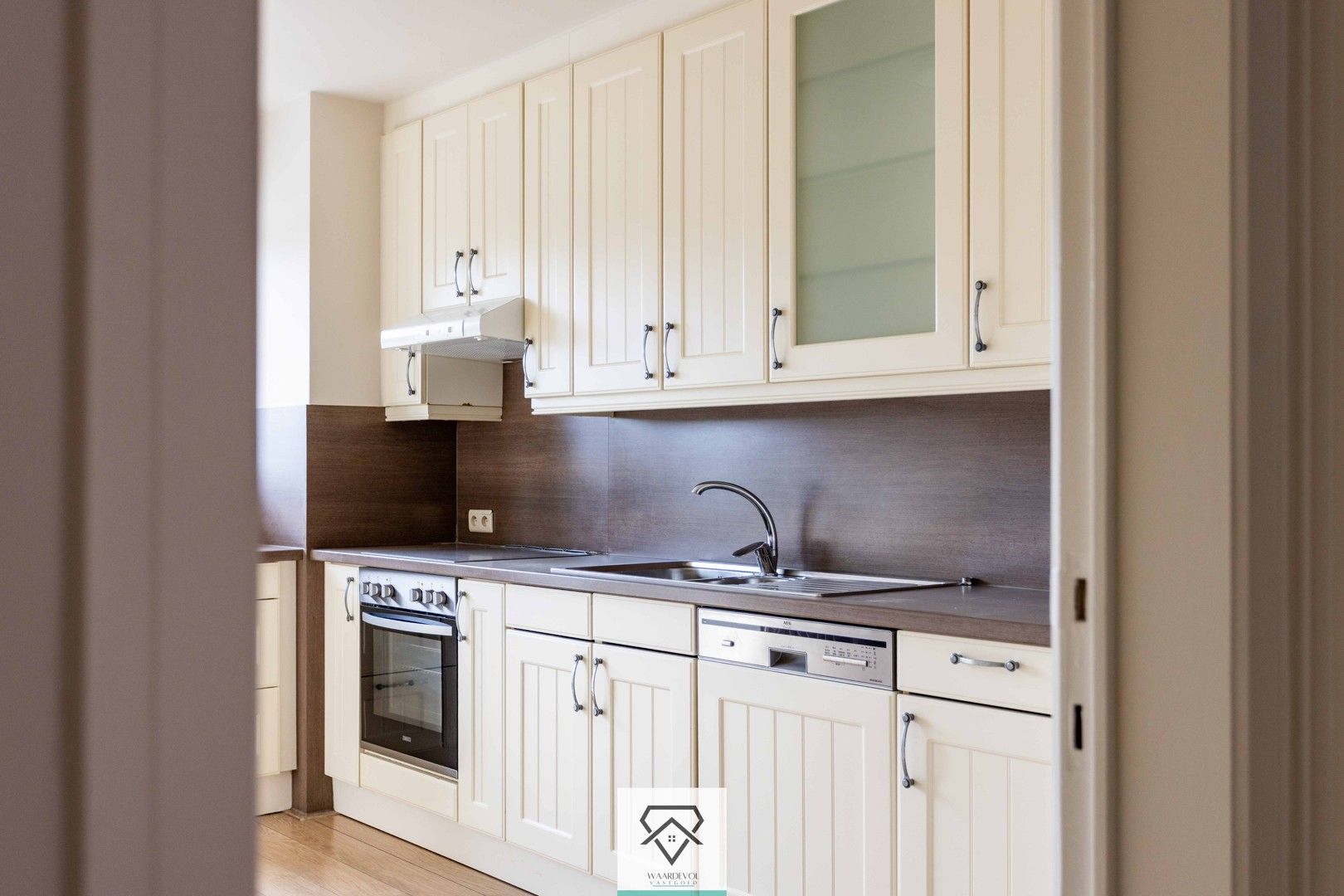 Ruim instapklaar appartement met 3 slaapkamers te Gent foto 11