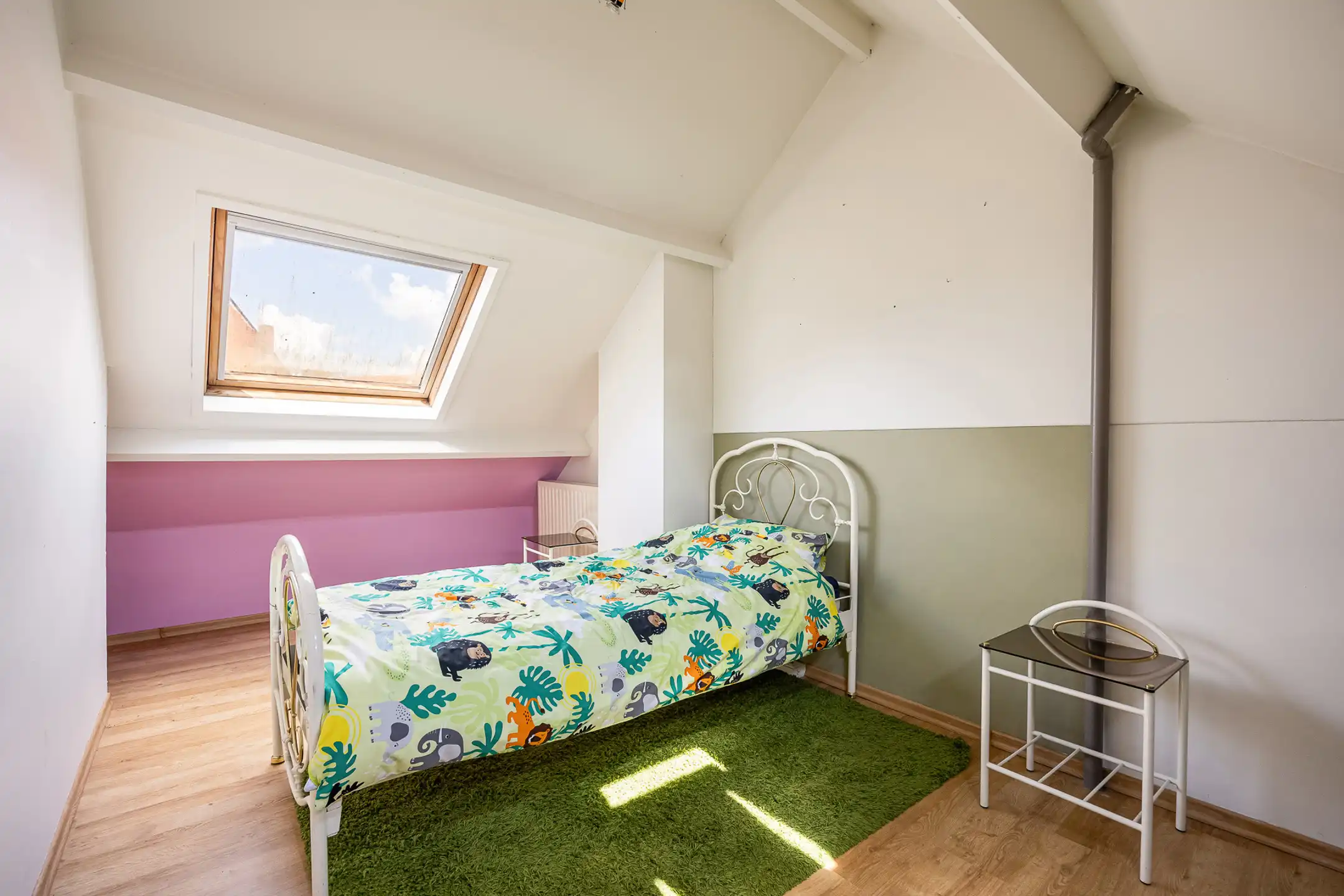 Handelsruimte met instapklaar duplex app nabij Grote Markt. foto 23