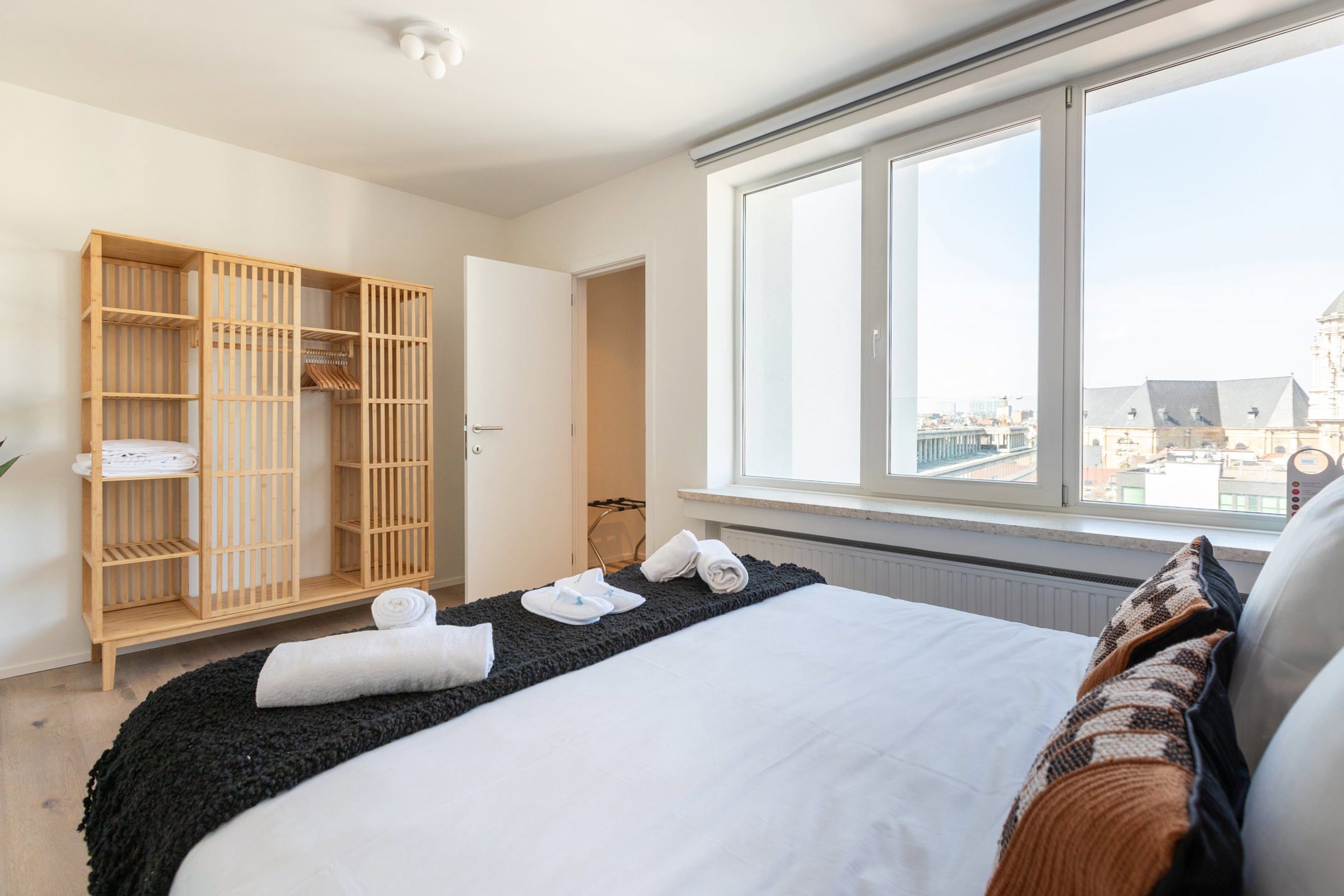 Centrum: Gemeubileerd appartement met 2 slaapkamers! foto 17