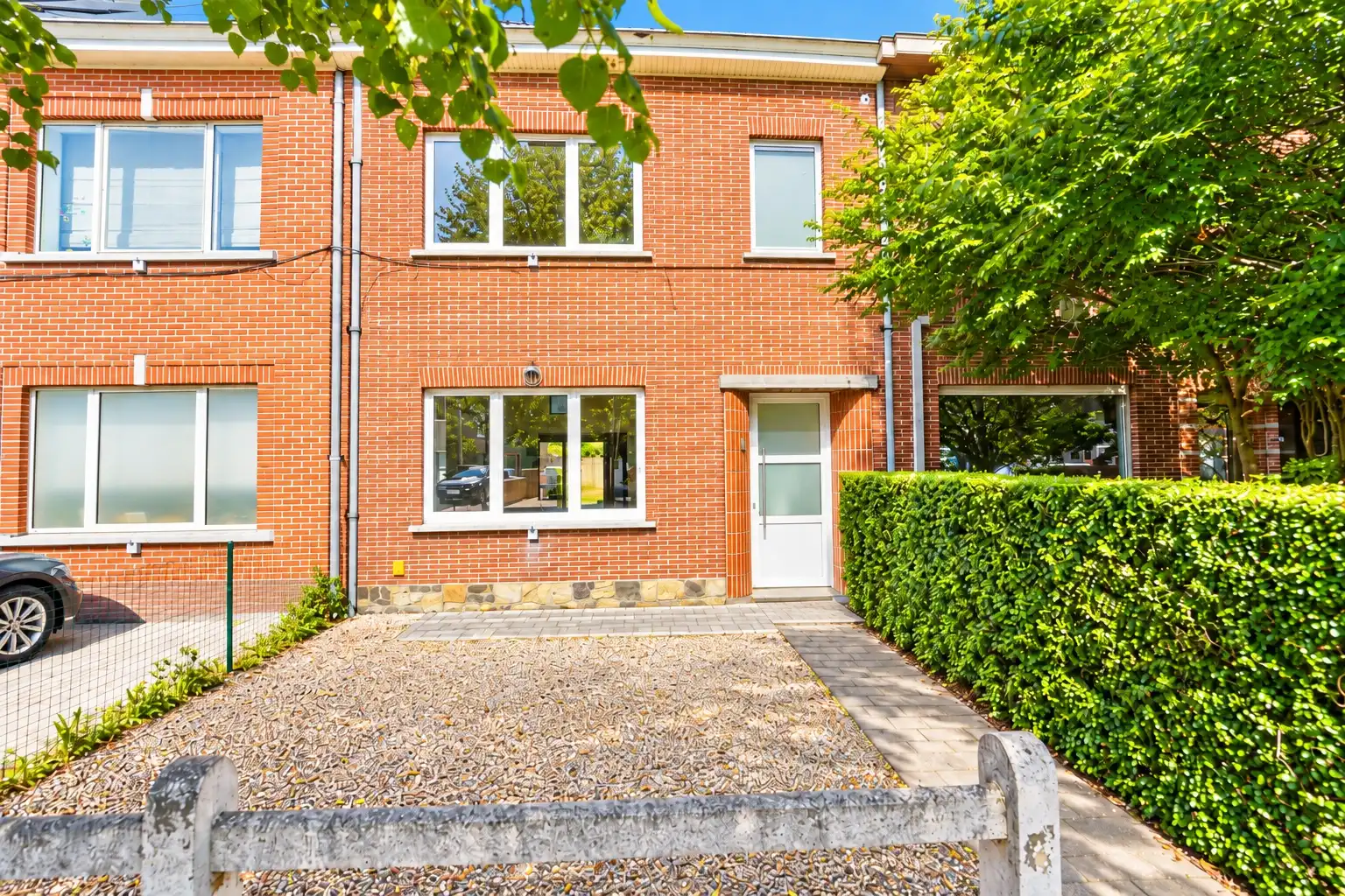 Ruime residentieel gelegen woning foto {{pictureIndex}}