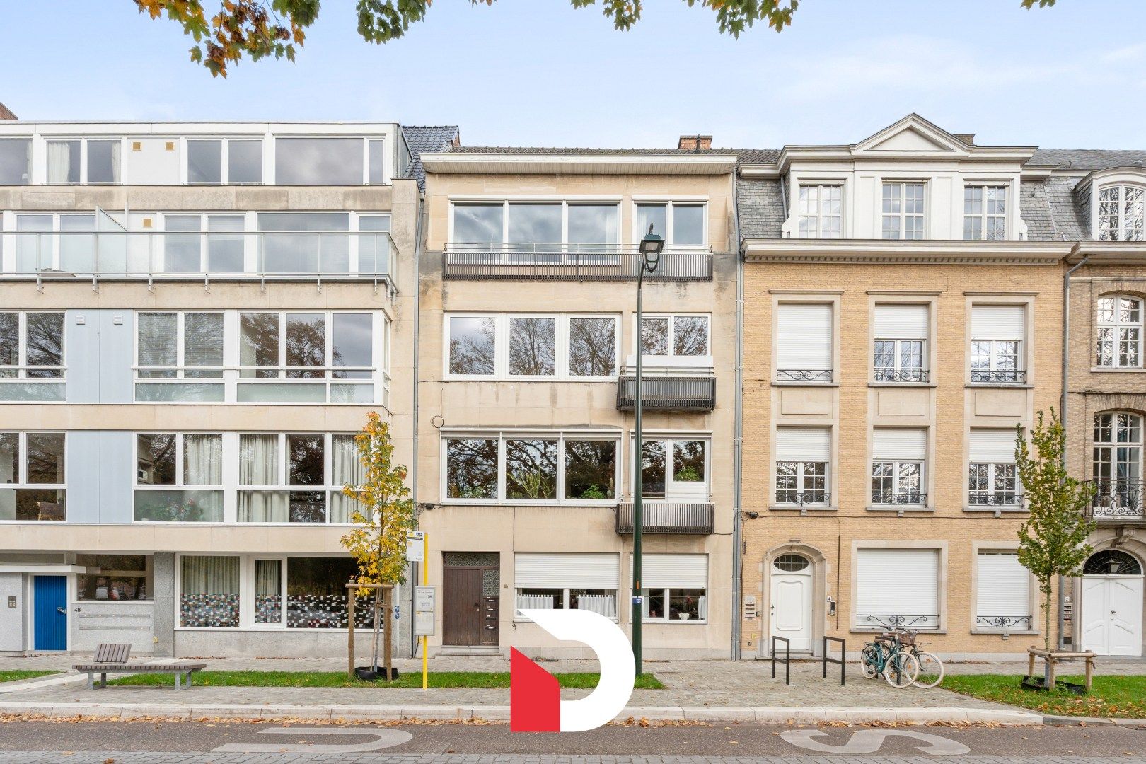 Gerenoveerd appartement 2 slk met zicht op Graaf Visartpark foto 15